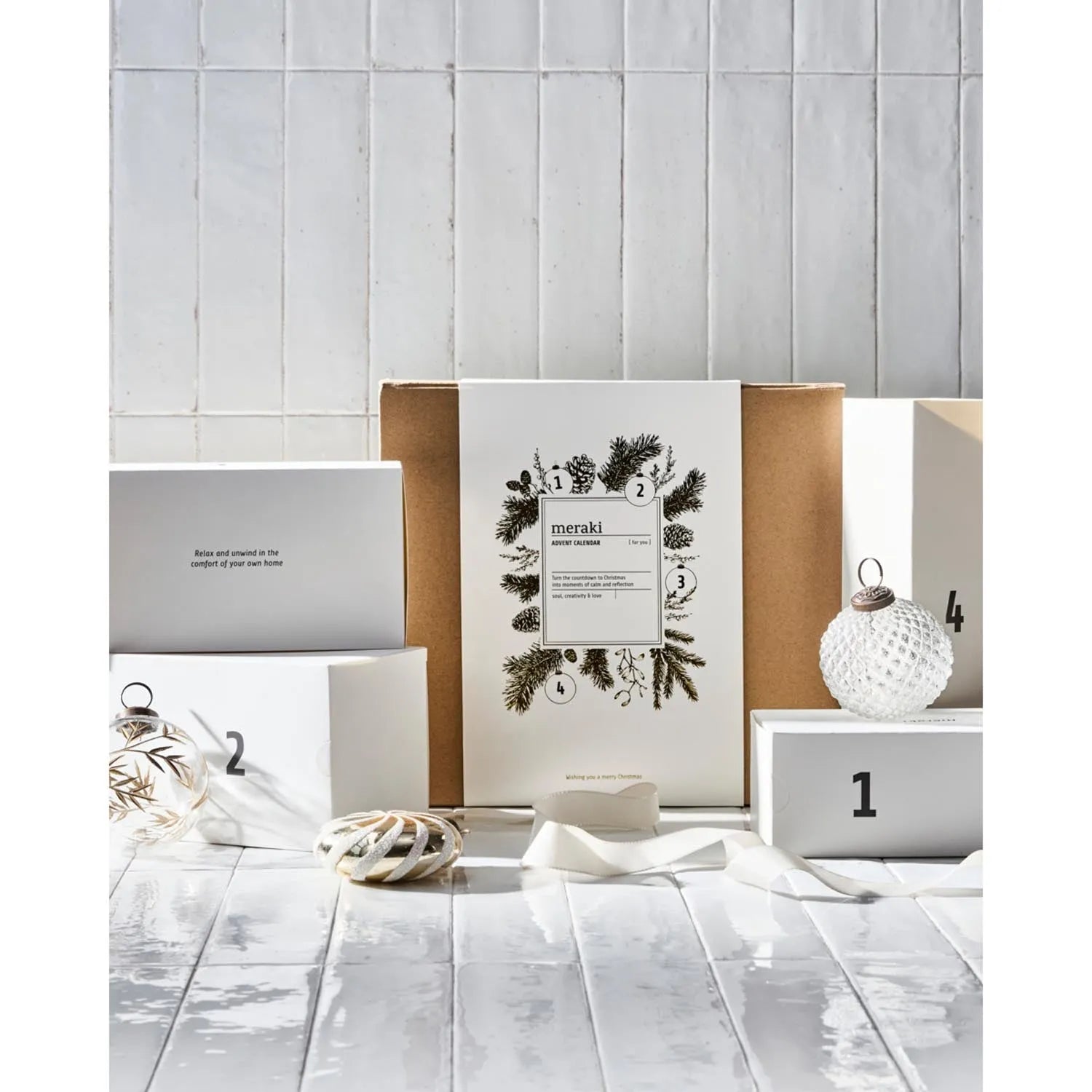 Geschenkbox, Advent 2025 in Natur präsentiert im Onlineshop von KAQTU Design AG. Geschenkset ist von Meraki