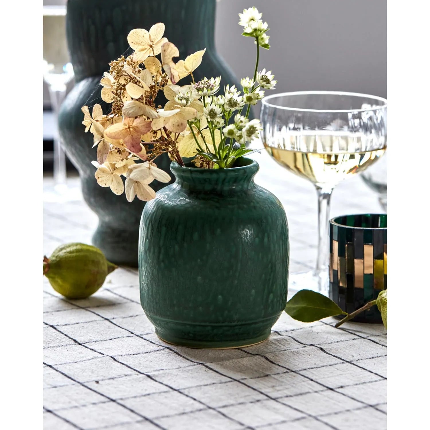 Vase, HDCasa, Grün in Grün präsentiert im Onlineshop von KAQTU Design AG. Vase ist von House Doctor