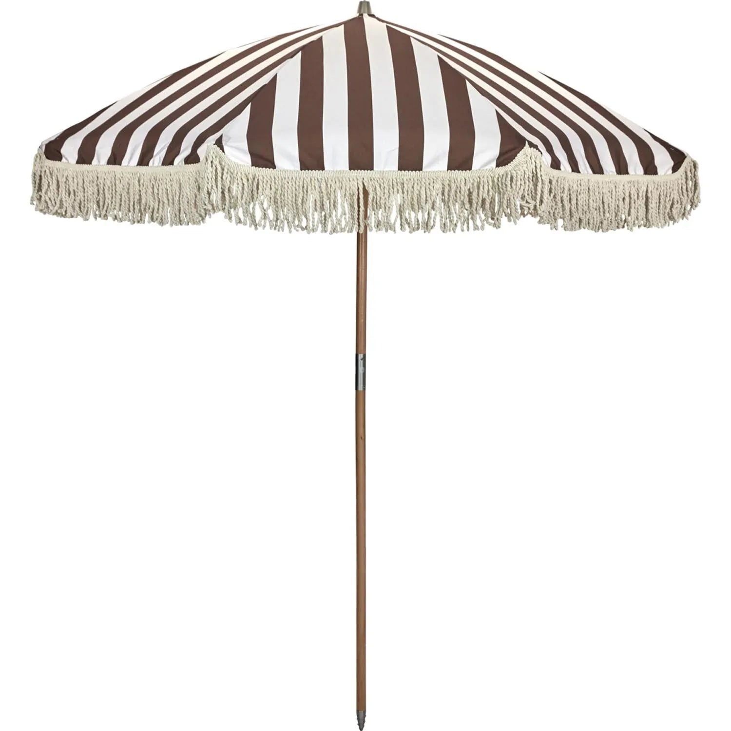 Eleganter HDShade Sonnenschirm in Goldbraun von House Doctor, mit Retro-Fransen und UV-Schutz, ideal für Garten und Strand.