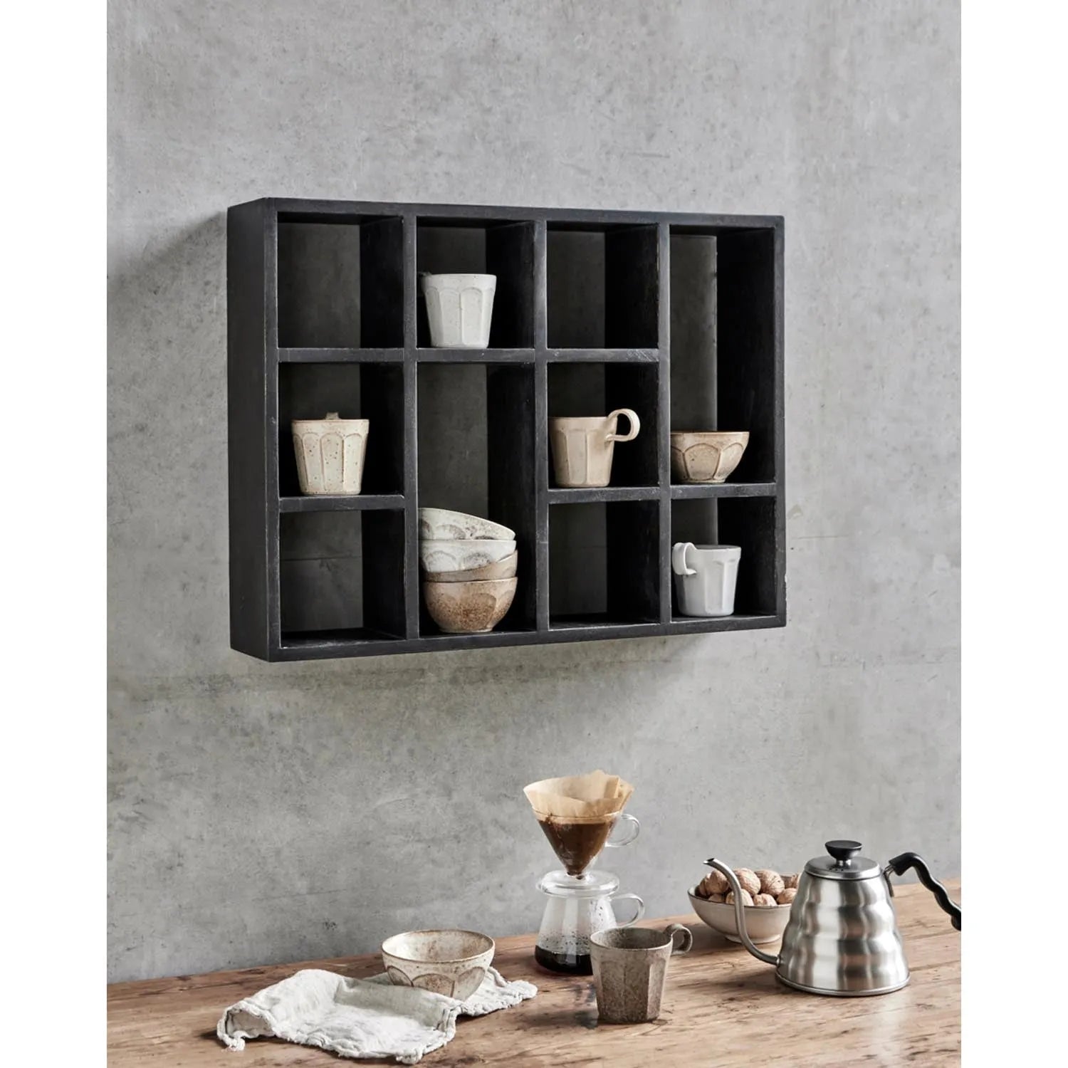 Regal, HDDisplay, Schwarz in Schwarz präsentiert im Onlineshop von KAQTU Design AG. Standregal ist von House Doctor