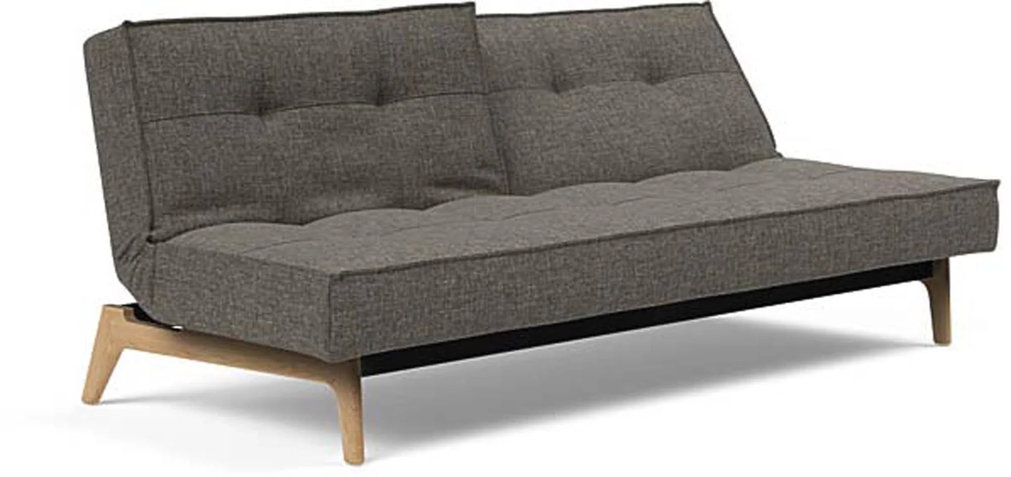 Elegantes Splitback Sofabett 210 Eik: Vielseitigkeit im modernen Stil.