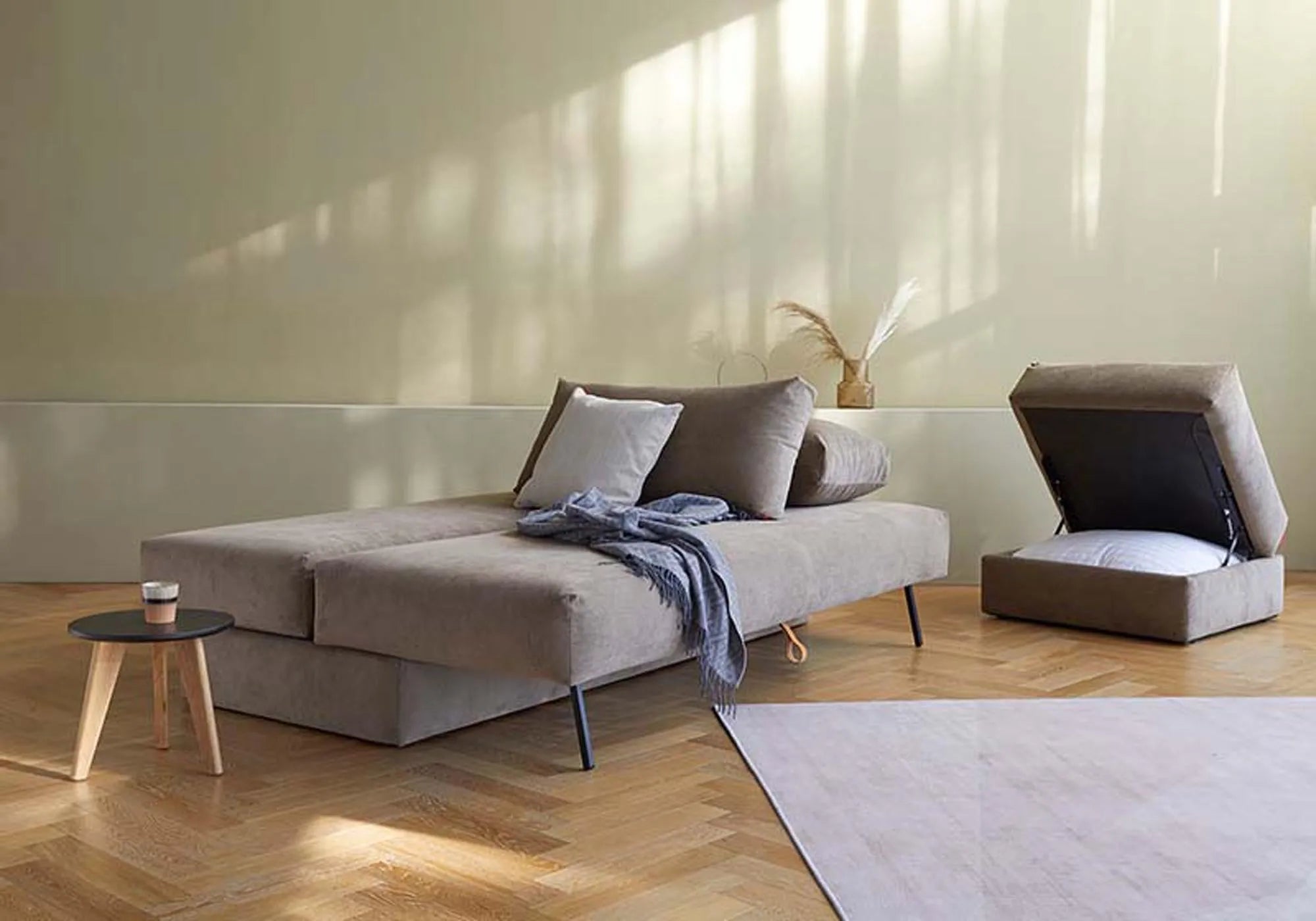 Osvald Sofabett 200: Vielseitiges Design für stilvolle Räume.