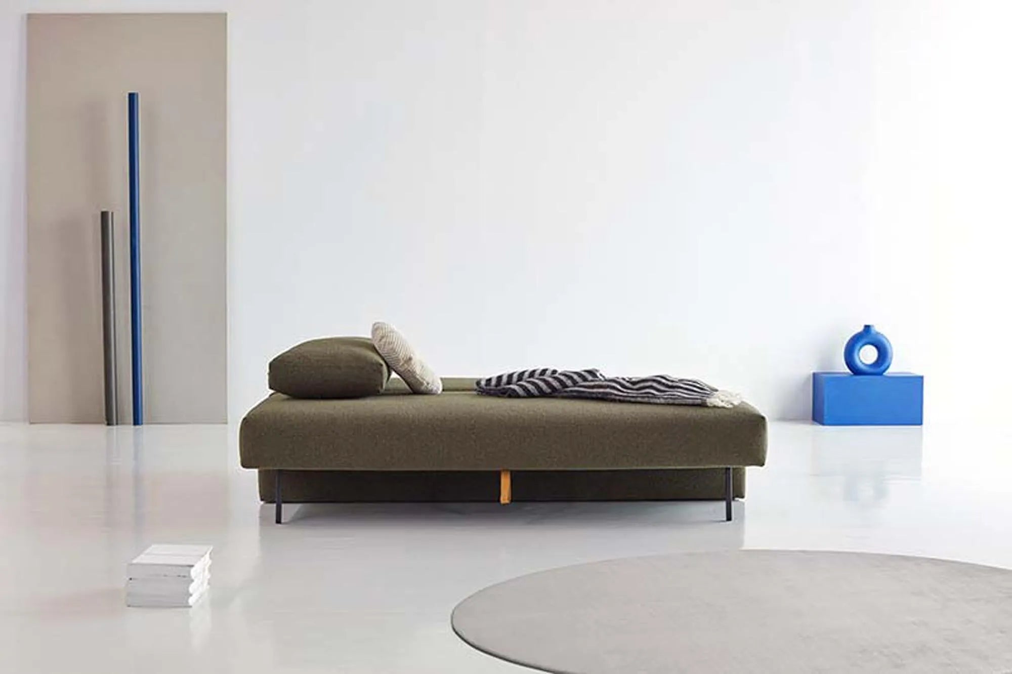 Elegantes Osvald Sofabett 200: Funktionalität trifft auf skandinavisches Design.