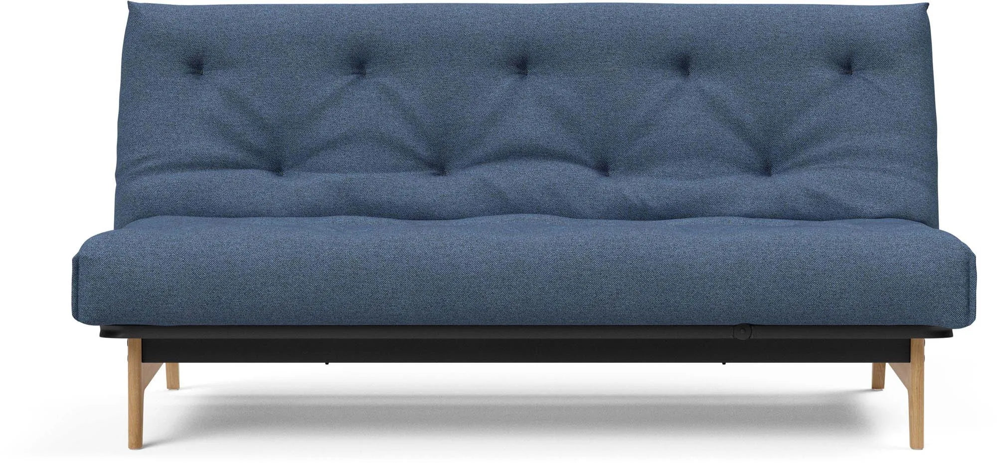 Aslak 140: Elegantes Sofa mit nordischem Charme und Funktionalität.