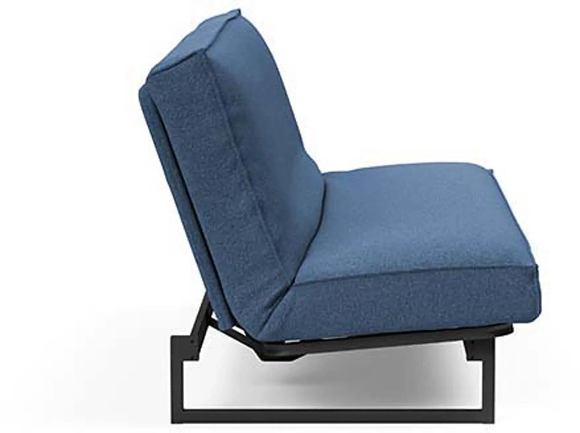 Fraction 140 Bettsofa Sharp Plus Cover in Blau 302 präsentiert im Onlineshop von KAQTU Design AG. Bettsofa ist von Innovation Living