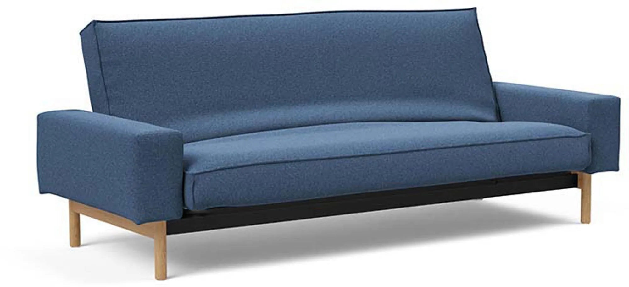 Elegantes Mimer Sofa mit Sharp Plus Bezug von Innovation Living.