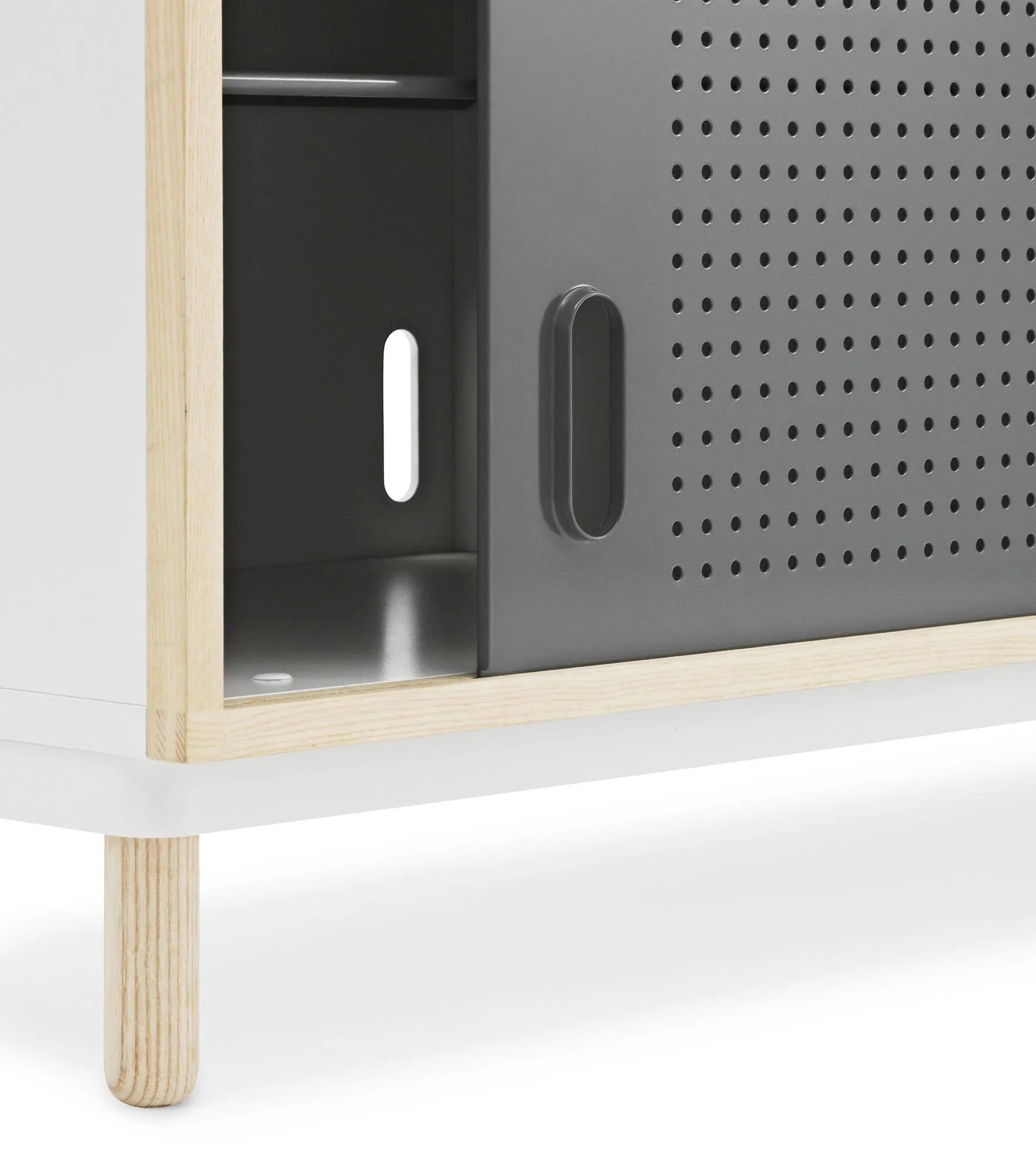 Kabino Sideboard: Stilvolle Aufbewahrung mit skandinavischem Flair.