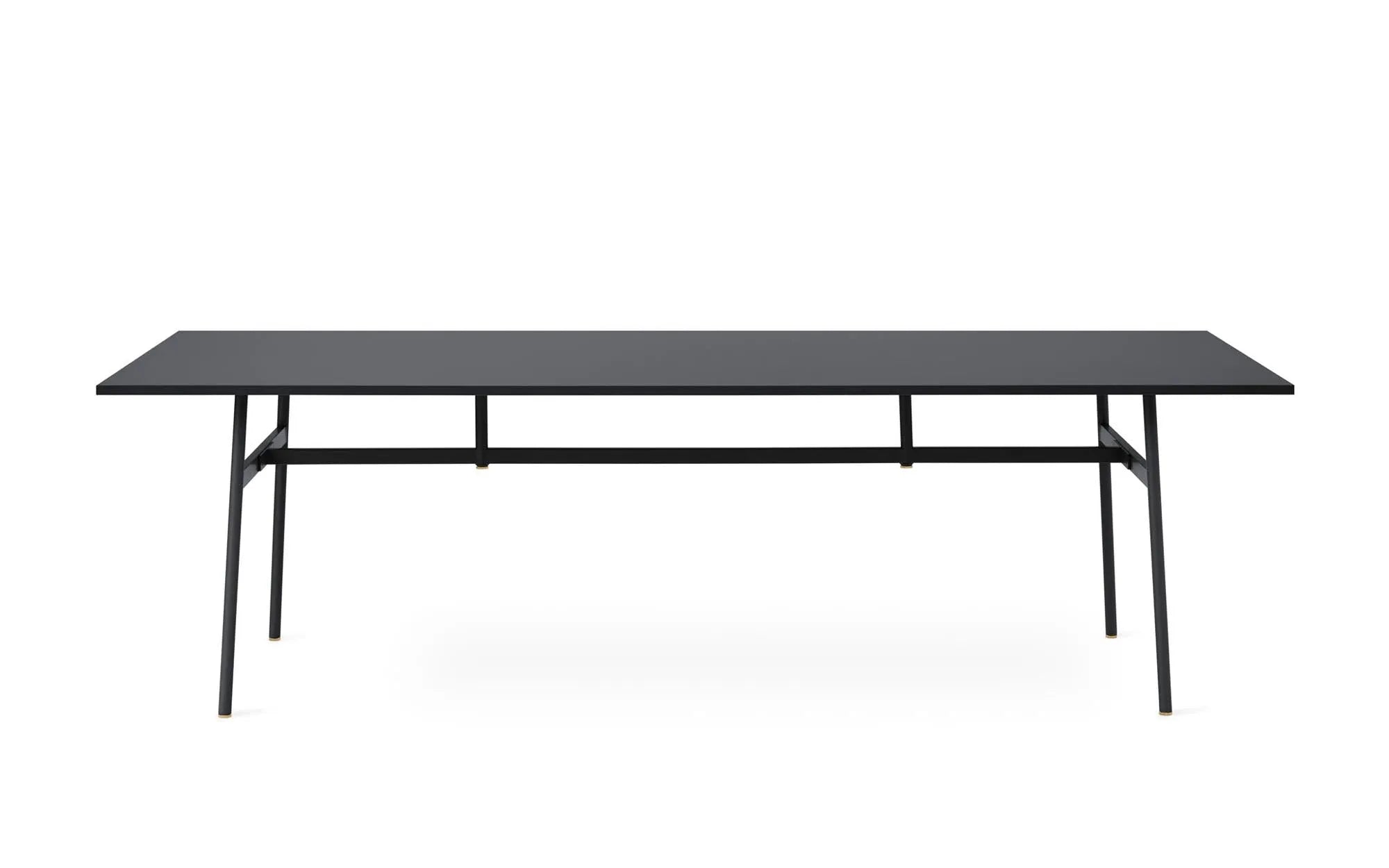 Union Tisch von Normann Copenhagen: Eleganz trifft Funktionalität.