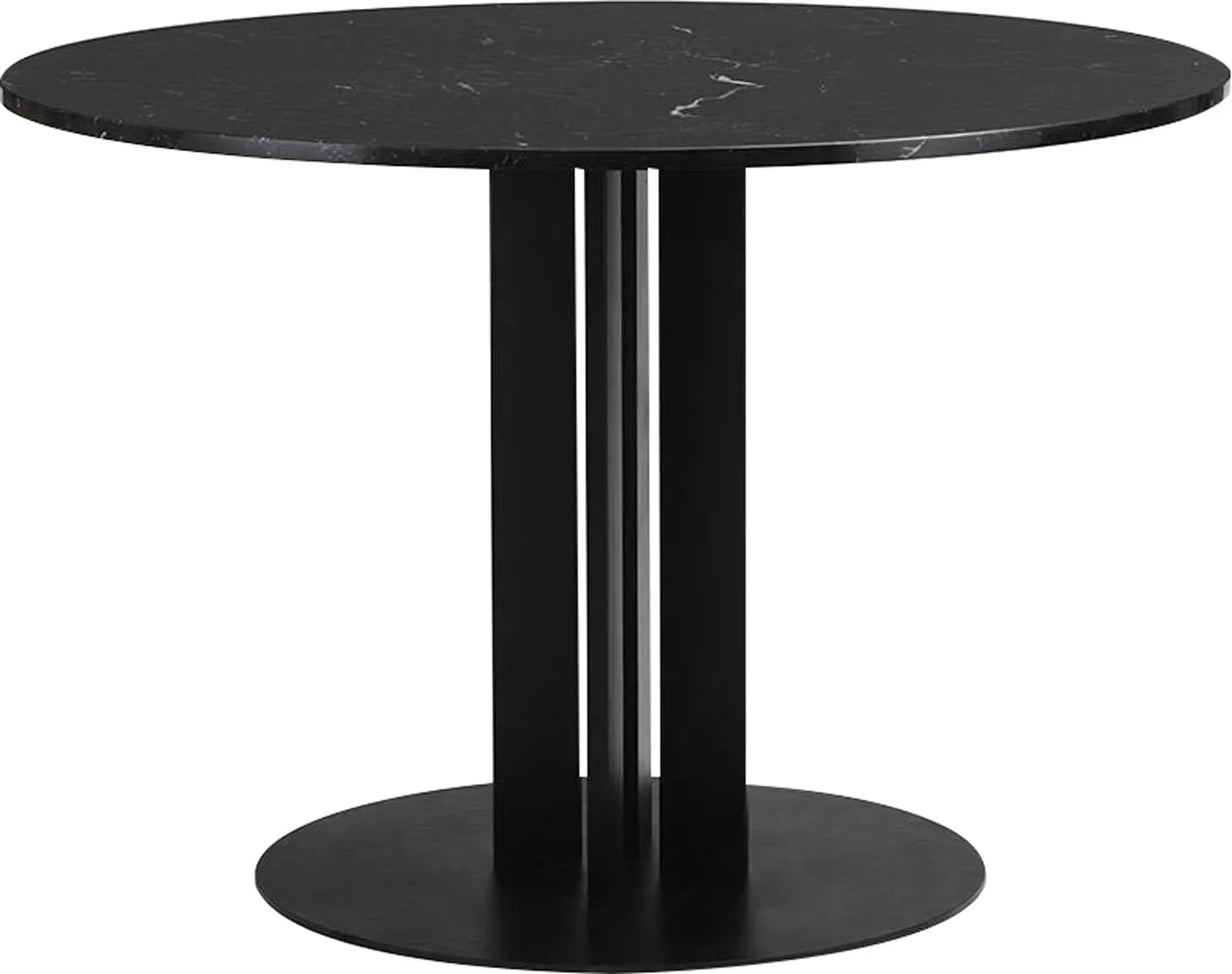 Der Scala Tisch Ø 110 cm von Normann Copenhagen vereint elegante Säulenform mit stabiler Stahlbasis und edler Tischplatte aus Eichenfurnier, Marmor oder Edelstahl.