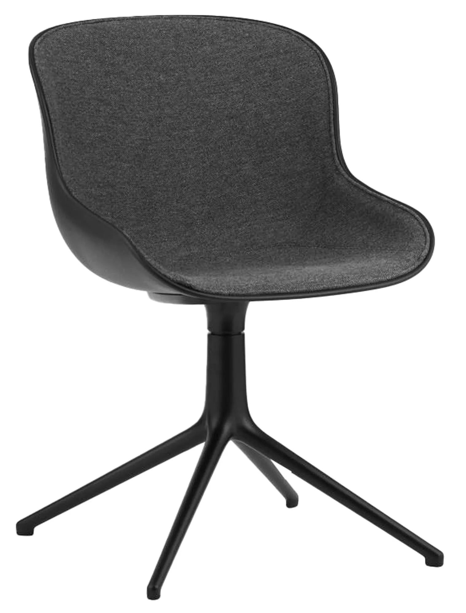 Der Hyg Drehsessel von Normann Copenhagen vereint Hygge-Gemütlichkeit mit elegantem Design. Wählen Sie aus hochwertigen Stoffen und Leder.