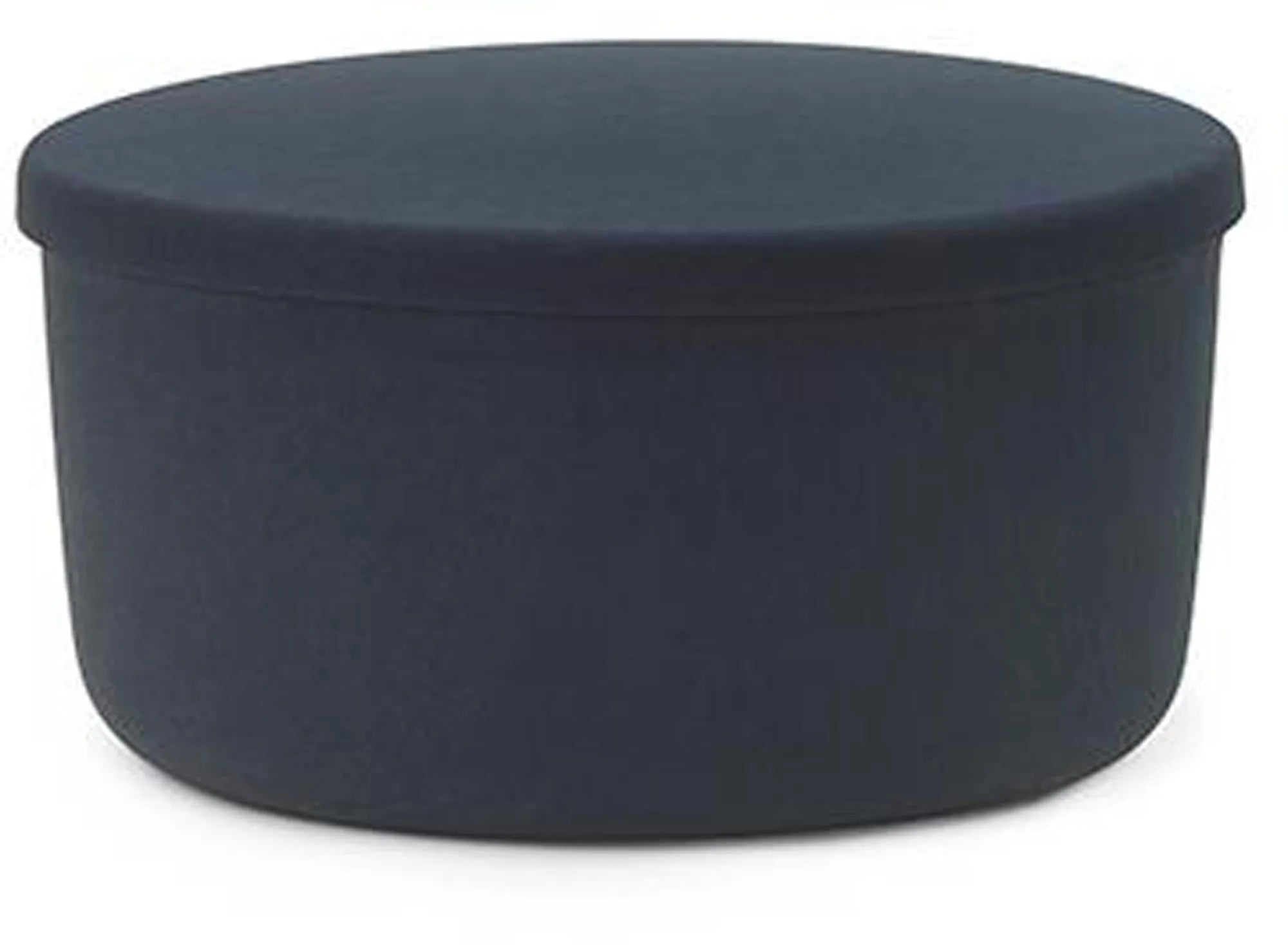 Eleganter Pouf mit verstecktem Stauraum, ideal für modernes Wohnen.