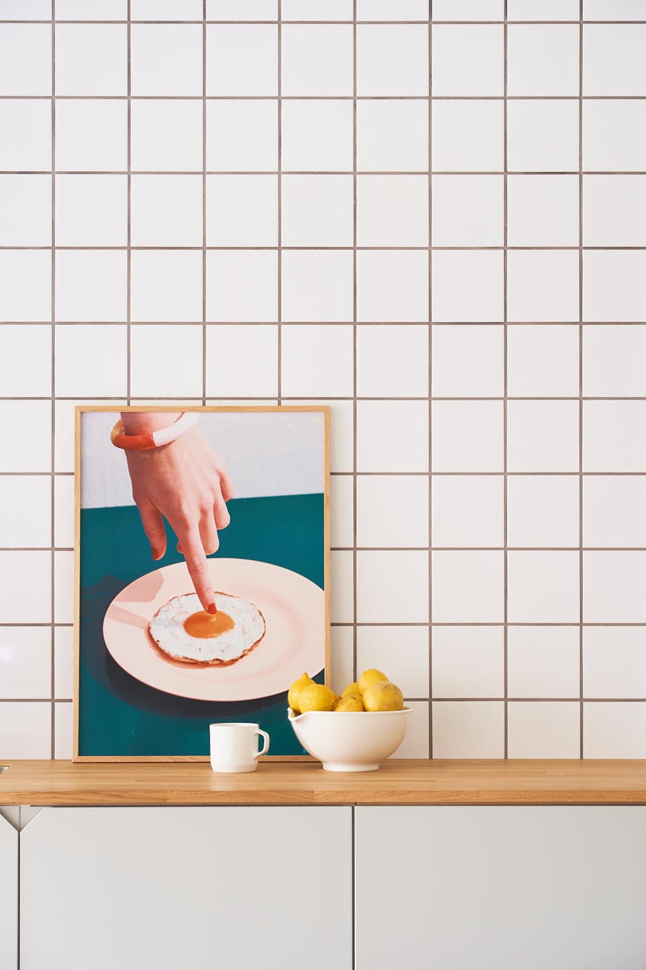 Fried Egg  in Multicolor präsentiert im Onlineshop von KAQTU Design AG. Bild ist von Paper Collective