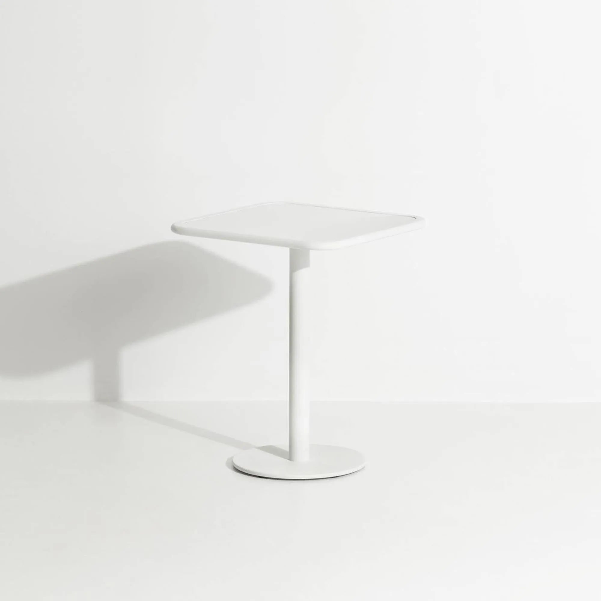 Week-End Dining Table - KAQTU Design