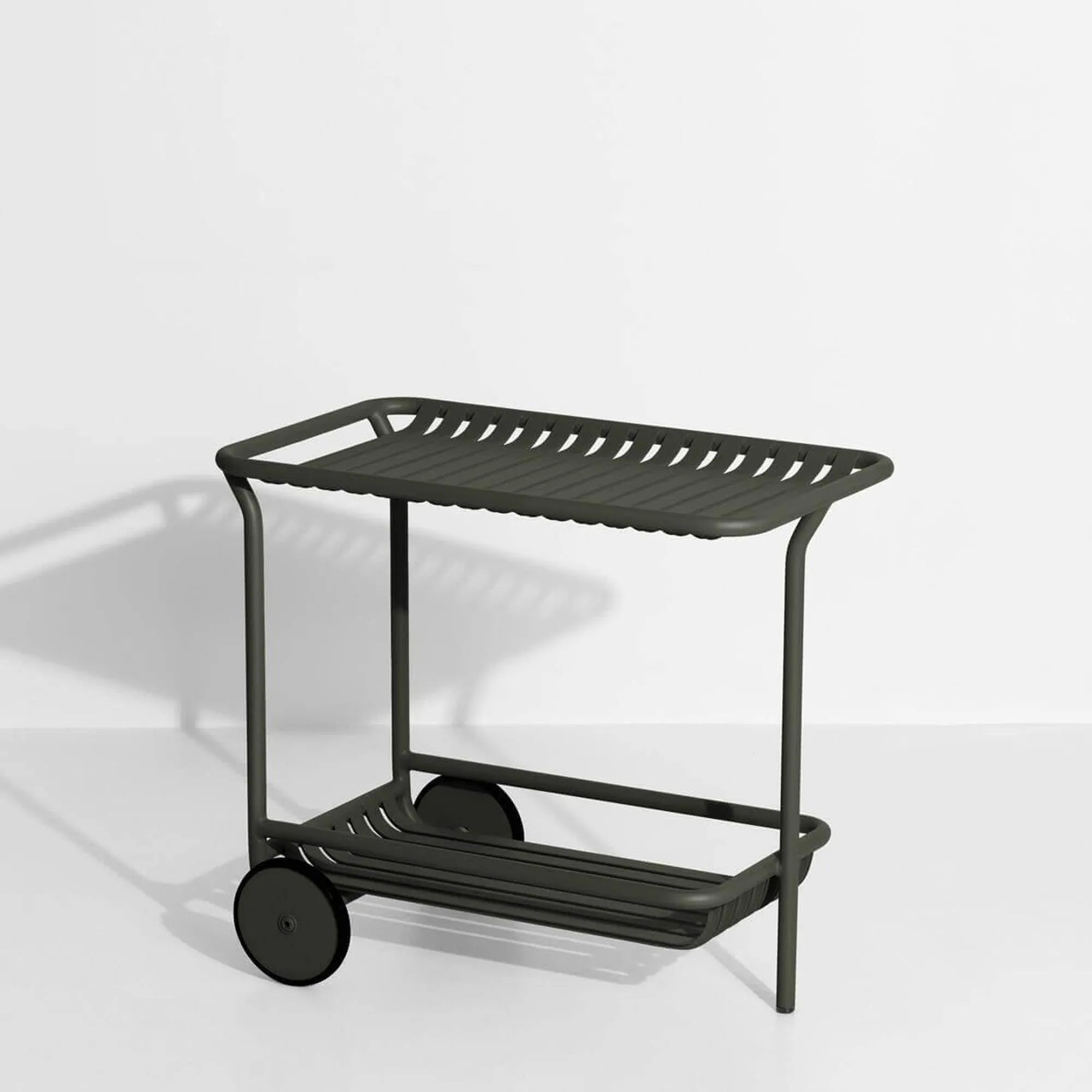 Week-End Trolley in Terracotta präsentiert im Onlineshop von KAQTU Design AG. Beistelltisch Outdoor ist von Petite Friture