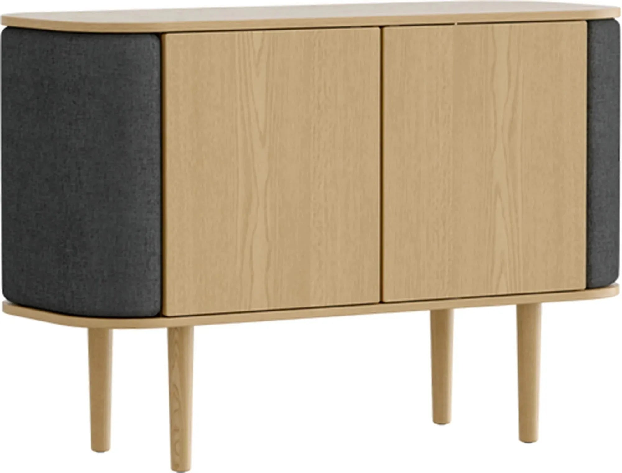 Elegantes 2-türiges Sideboard von Umage im modernen skandinavischen Stil.