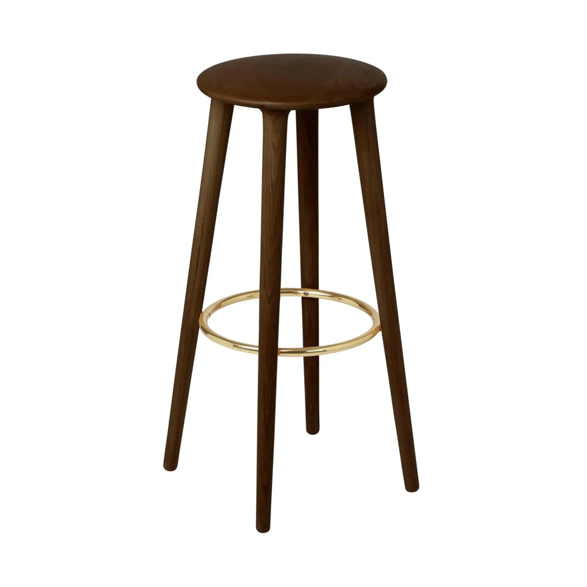 The Socialite bar stool in Eiche Natur präsentiert im Onlineshop von KAQTU Design AG. Barhocker ist von Umage