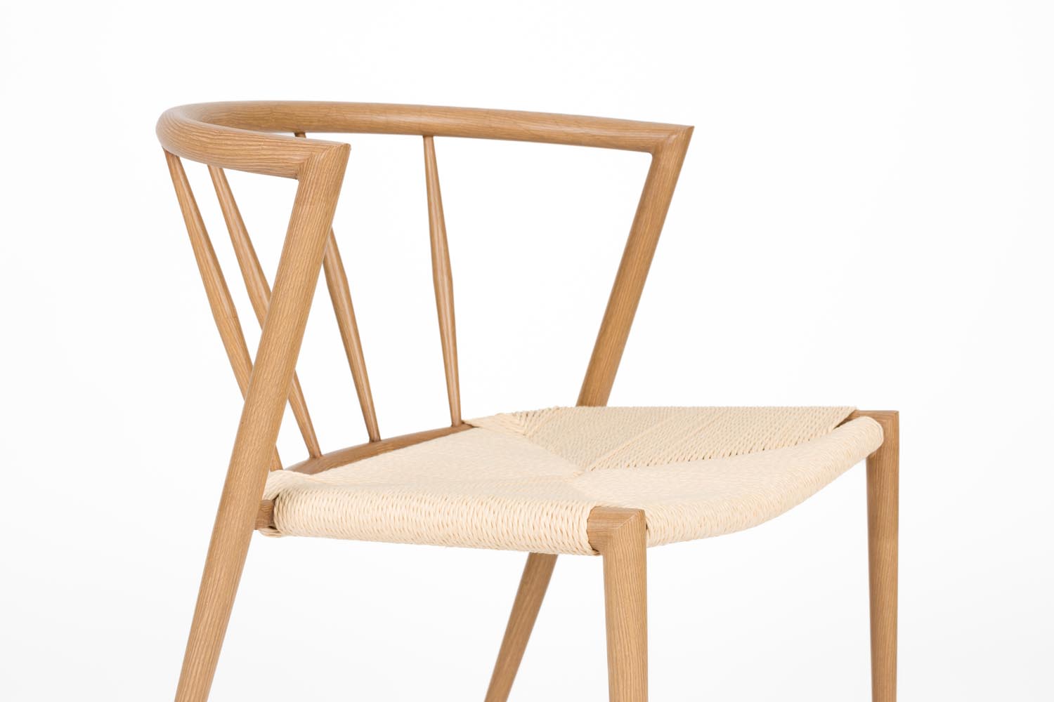 Stuhl Che in Brown präsentiert im Onlineshop von KAQTU Design AG. Schalenstuhl ist von White Label Living