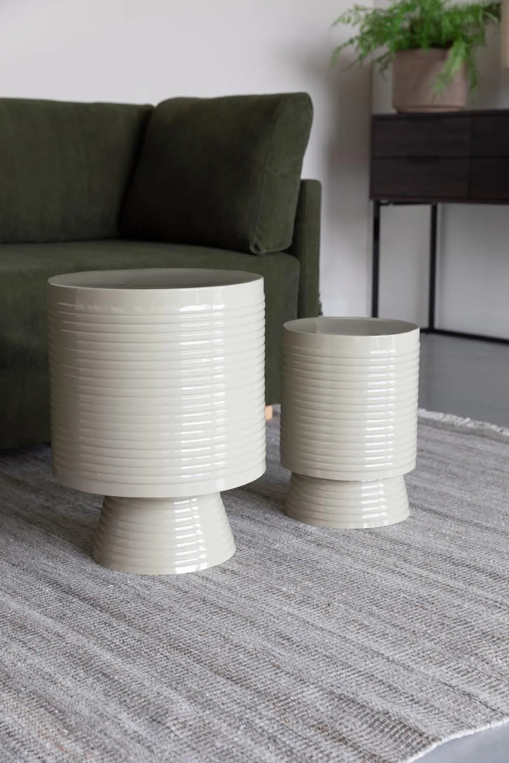 Sven Beistelltisch Elfenbein S in Beige präsentiert im Onlineshop von KAQTU Design AG. Beistelltisch ist von White Label Living