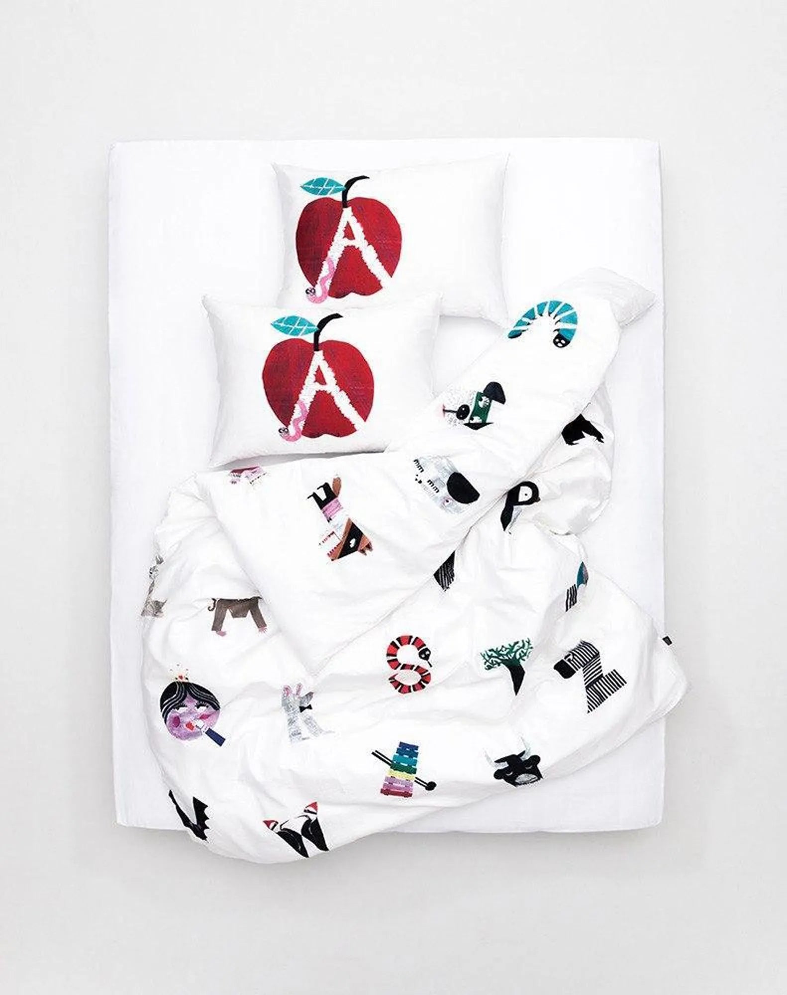 Fixleintuch Alphabet City in Multicolor präsentiert im Onlineshop von KAQTU Design AG. Fixleintuch Kids ist von ZigZagZurich