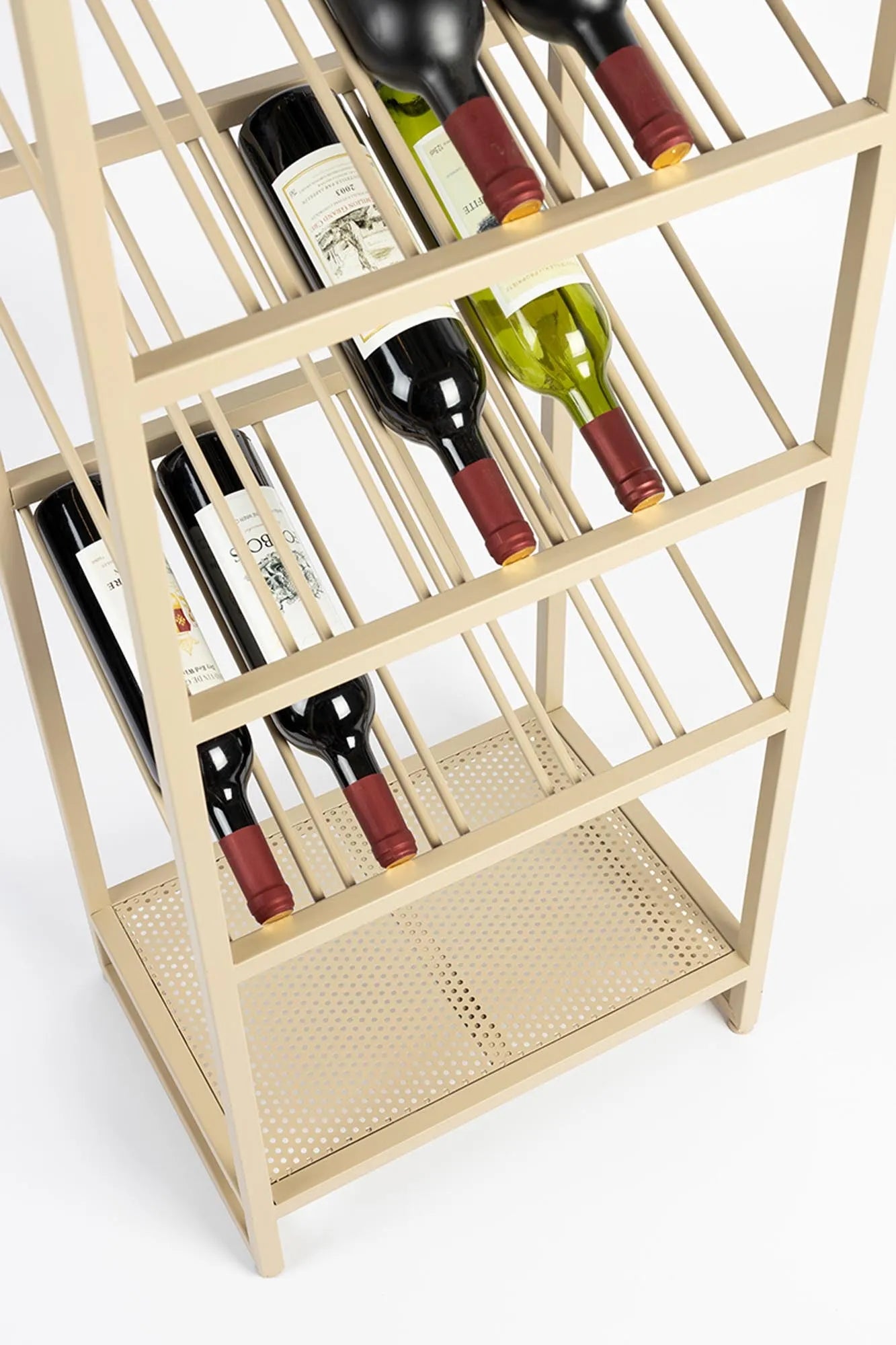 Wine Shelf Cantor S  in Beige präsentiert im Onlineshop von KAQTU Design AG. Weinregal ist von Zuiver