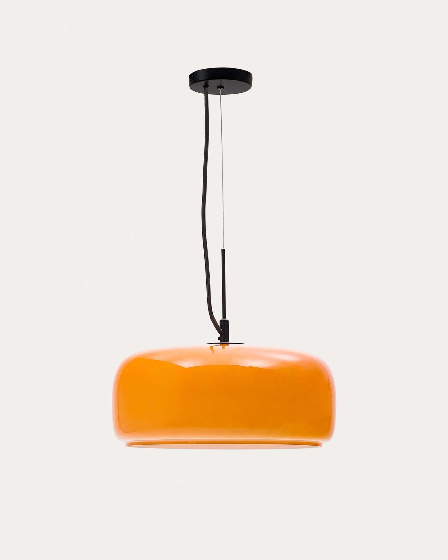 Deckenleuchte Reig aus orangefarbenem Glas Ø 38 cm in Orange präsentiert im Onlineshop von KAQTU Design AG. Pendelleuchte ist von Kave Home