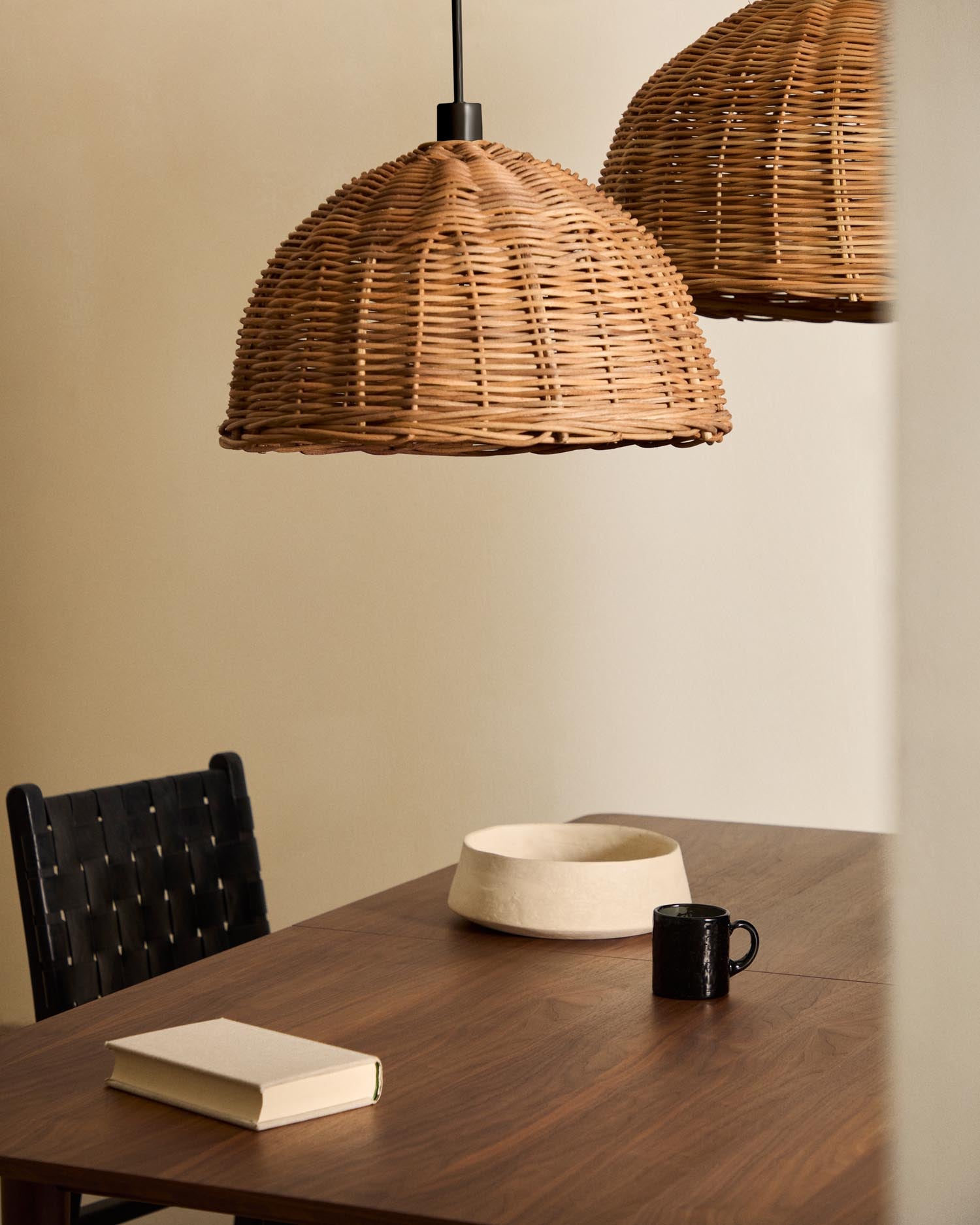 Jornets Schirm für Deckenlampe aus Rattan mit naturfarbenem Finish Ø 50 cm in Braun präsentiert im Onlineshop von KAQTU Design AG. Lampenschirm ist von Kave Home