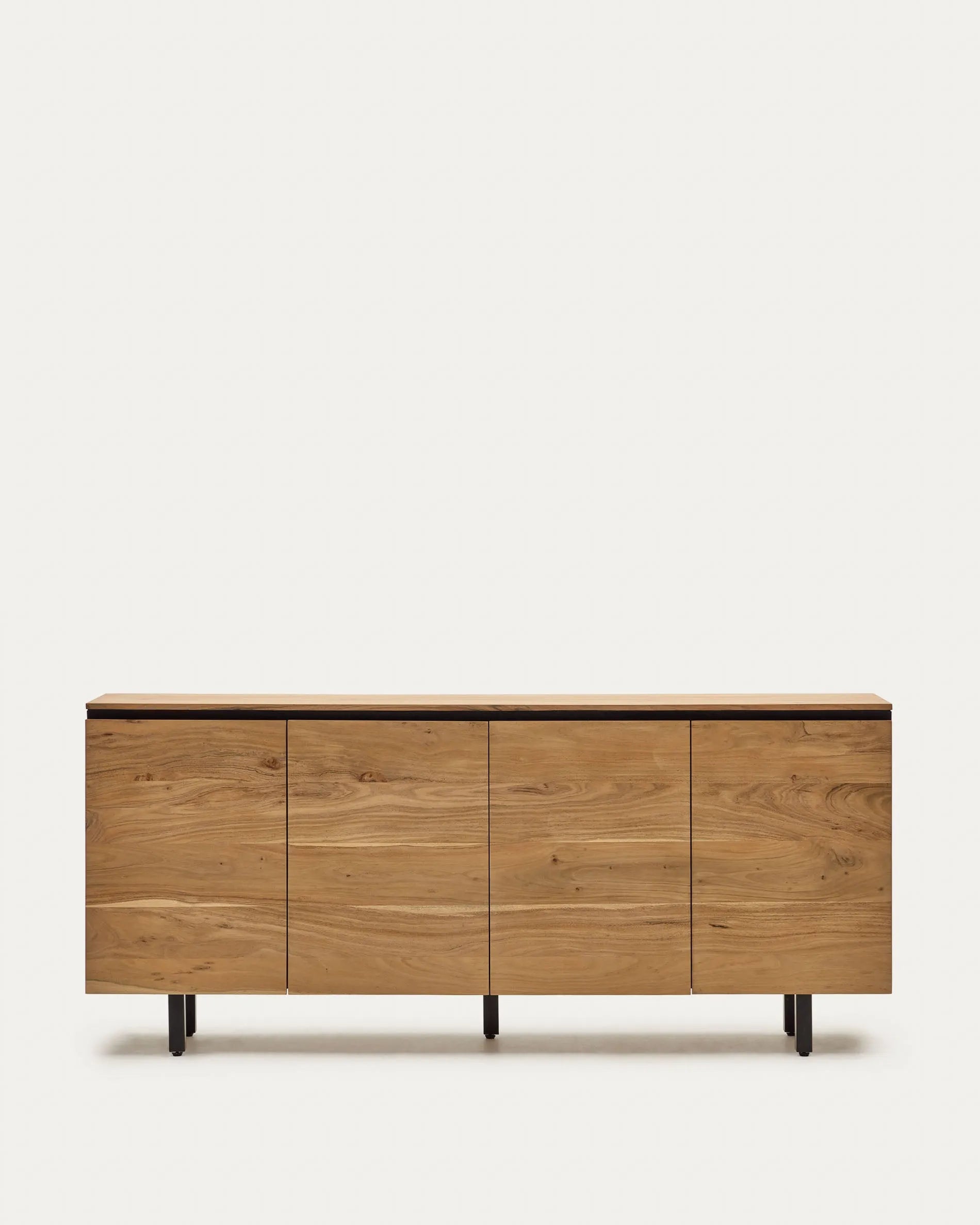 Das Sideboard Uxue aus massivem Akazienholz besticht durch modernes Design, großzügigen Stauraum und natürliche Eleganz.