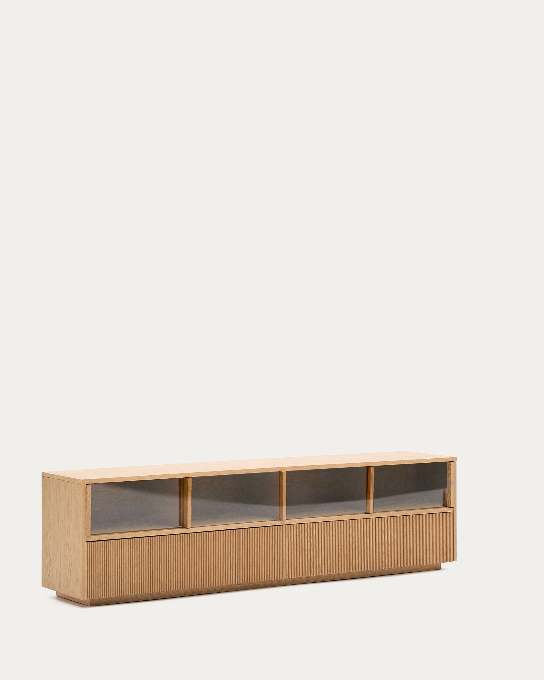 Sideboard Helvine 4 Türen 2 Schubladen Eichenfurnier gehärtetes Glas 200 x 54 cm FSC 100% in Natur präsentiert im Onlineshop von KAQTU Design AG. Sideboard ist von Kave Home