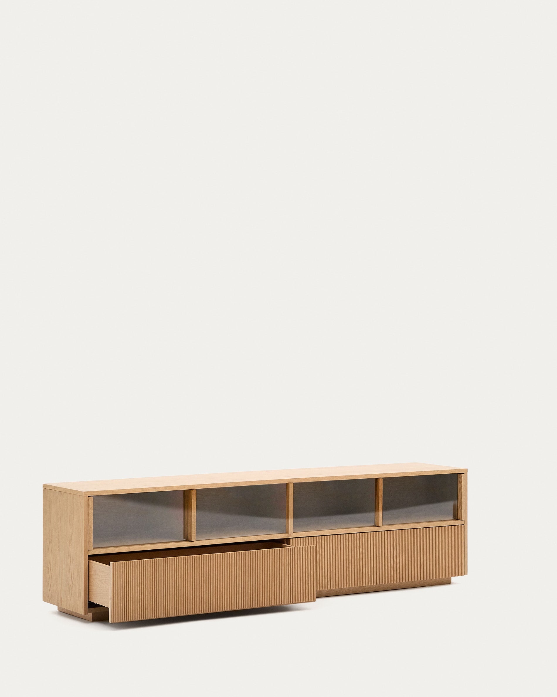 Sideboard Helvine 4 Türen 2 Schubladen Eichenfurnier gehärtetes Glas 200 x 54 cm FSC 100% in Natur präsentiert im Onlineshop von KAQTU Design AG. Sideboard ist von Kave Home