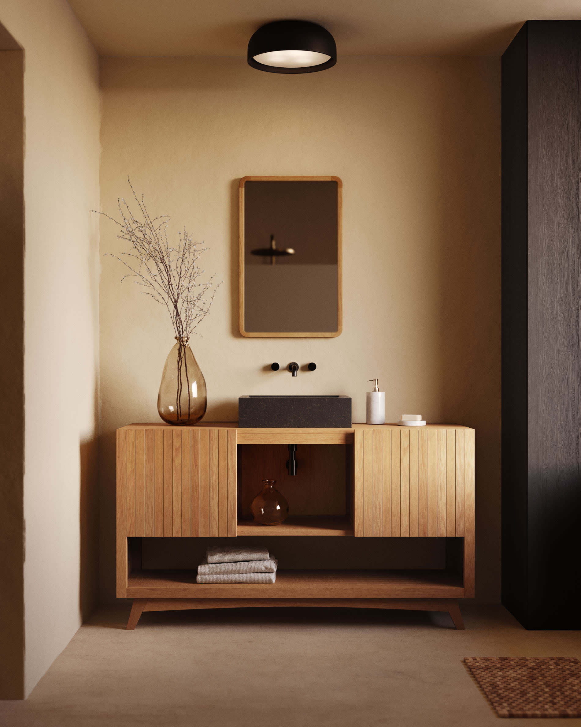 Kuveni aus massivem Teakholz mit natürlichem Finish 140 x 50 cm in Braun präsentiert im Onlineshop von KAQTU Design AG. High-Sideboard ist von Kave Home