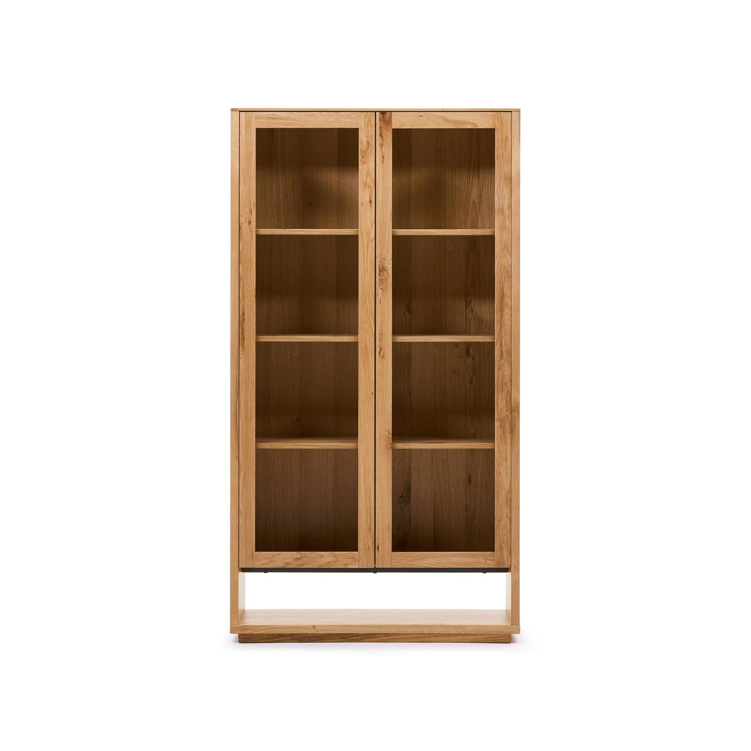 Alguema Vitrine aus Eichenfurnier mit natürlichem Finish 100 x 185 cm in Natur präsentiert im Onlineshop von KAQTU Design AG. Vitrine ist von Kave Home