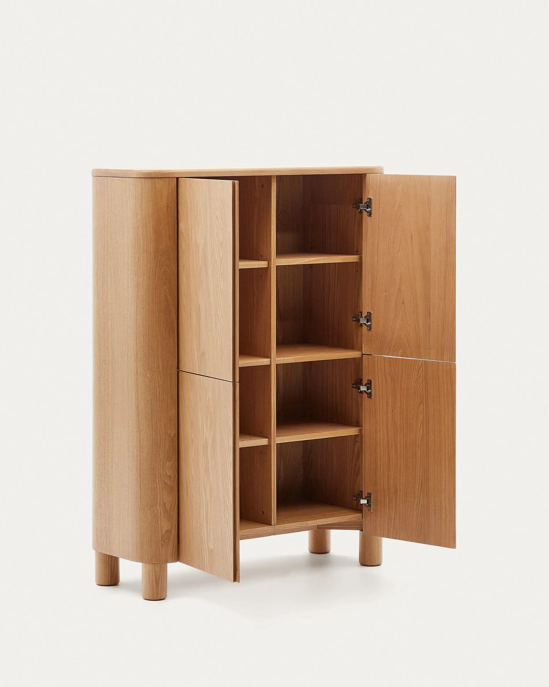 Elegantes Highboard aus Eschenfurnier, 100x134 cm, vereint Stil und Funktionalität für moderne Wohnräume.