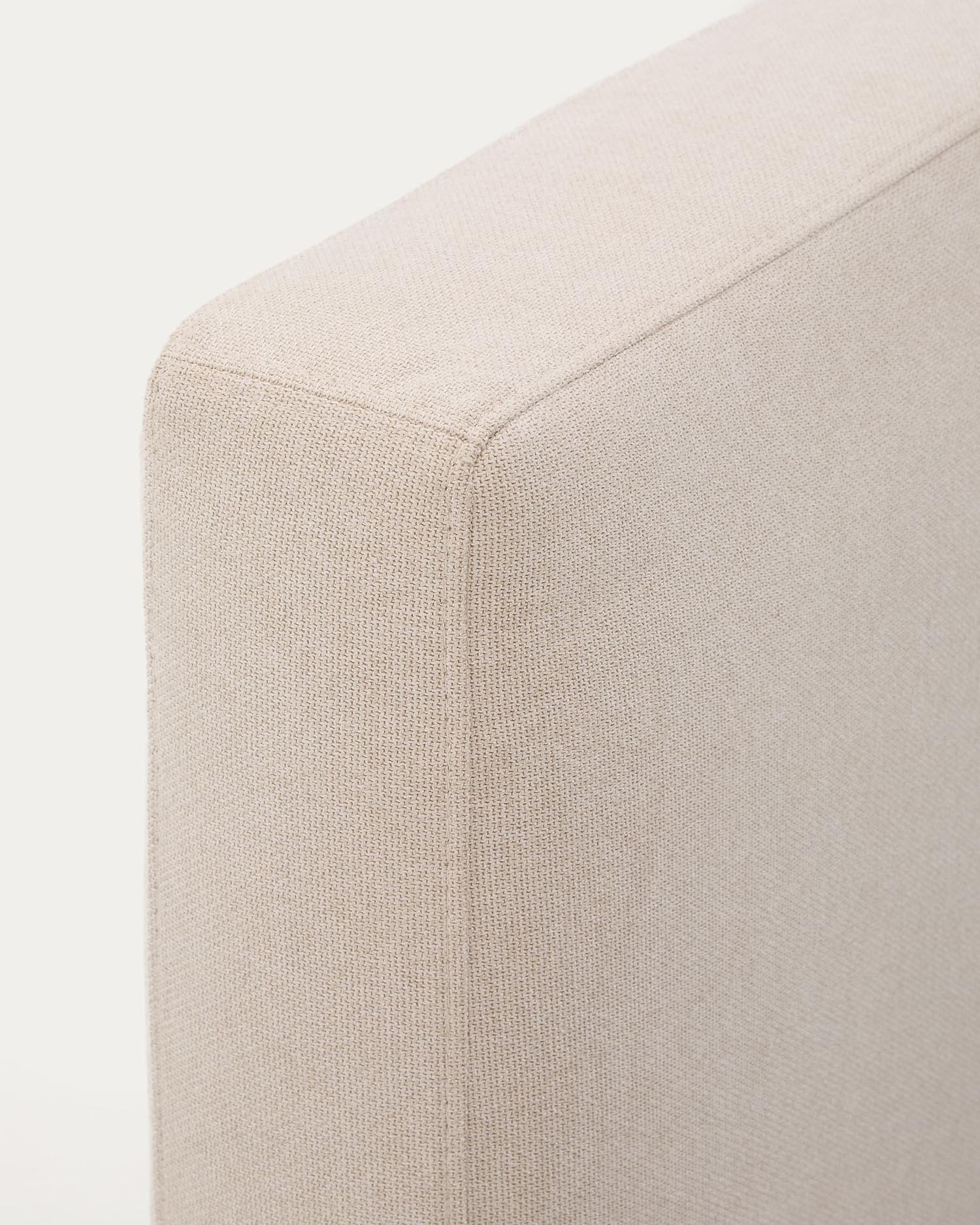 Abziehbares Bett Blok beige für eine 90 x 200 cm grosse Matratze FSC Mix Credit in Ecru präsentiert im Onlineshop von KAQTU Design AG. Bett ist von Kave Home