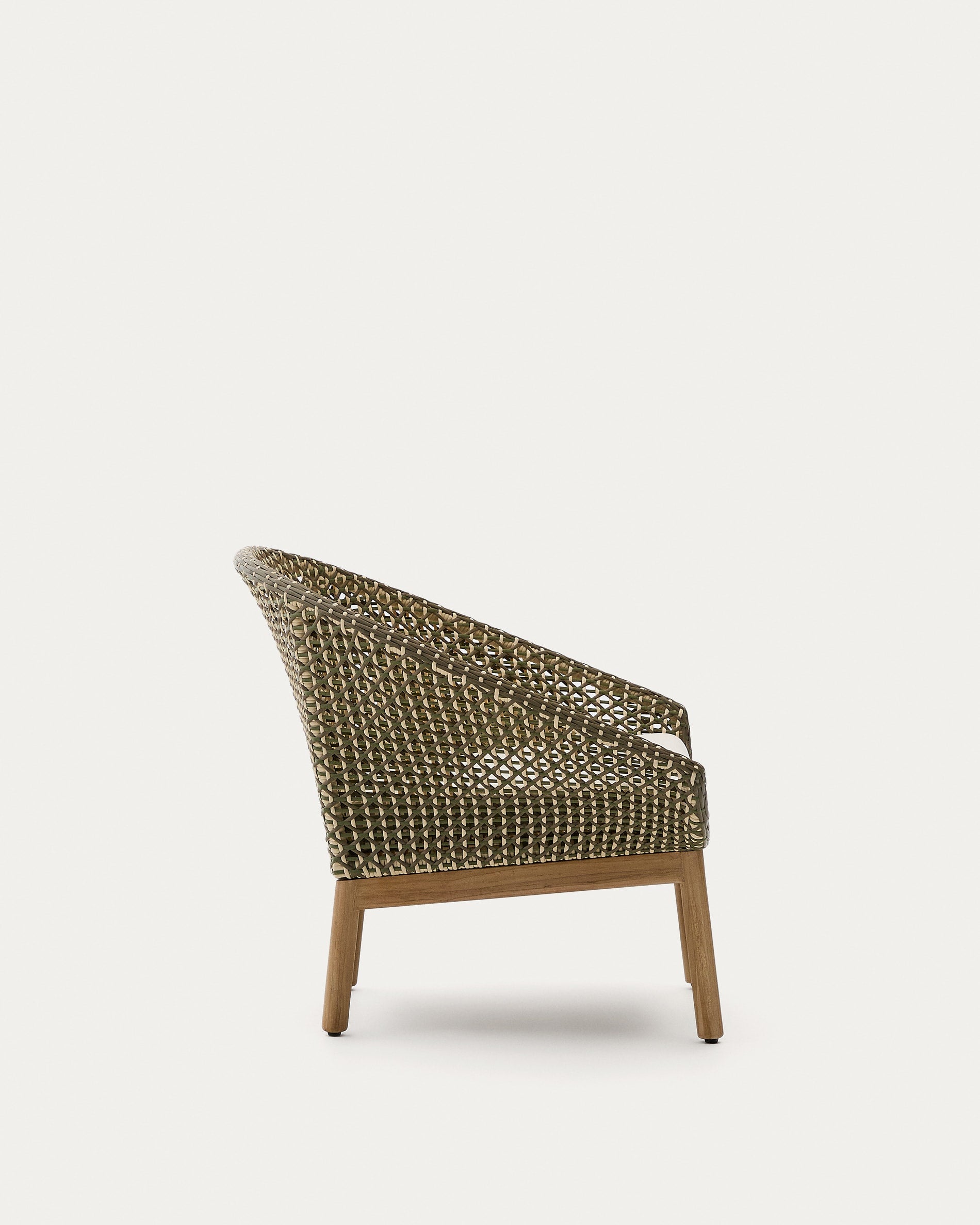 Sessel Olbia aus synthetischem Rattan und massivem Teakholz FSC 100 % in Grün präsentiert im Onlineshop von KAQTU Design AG. Outdoor-Sessel ist von Kave Home