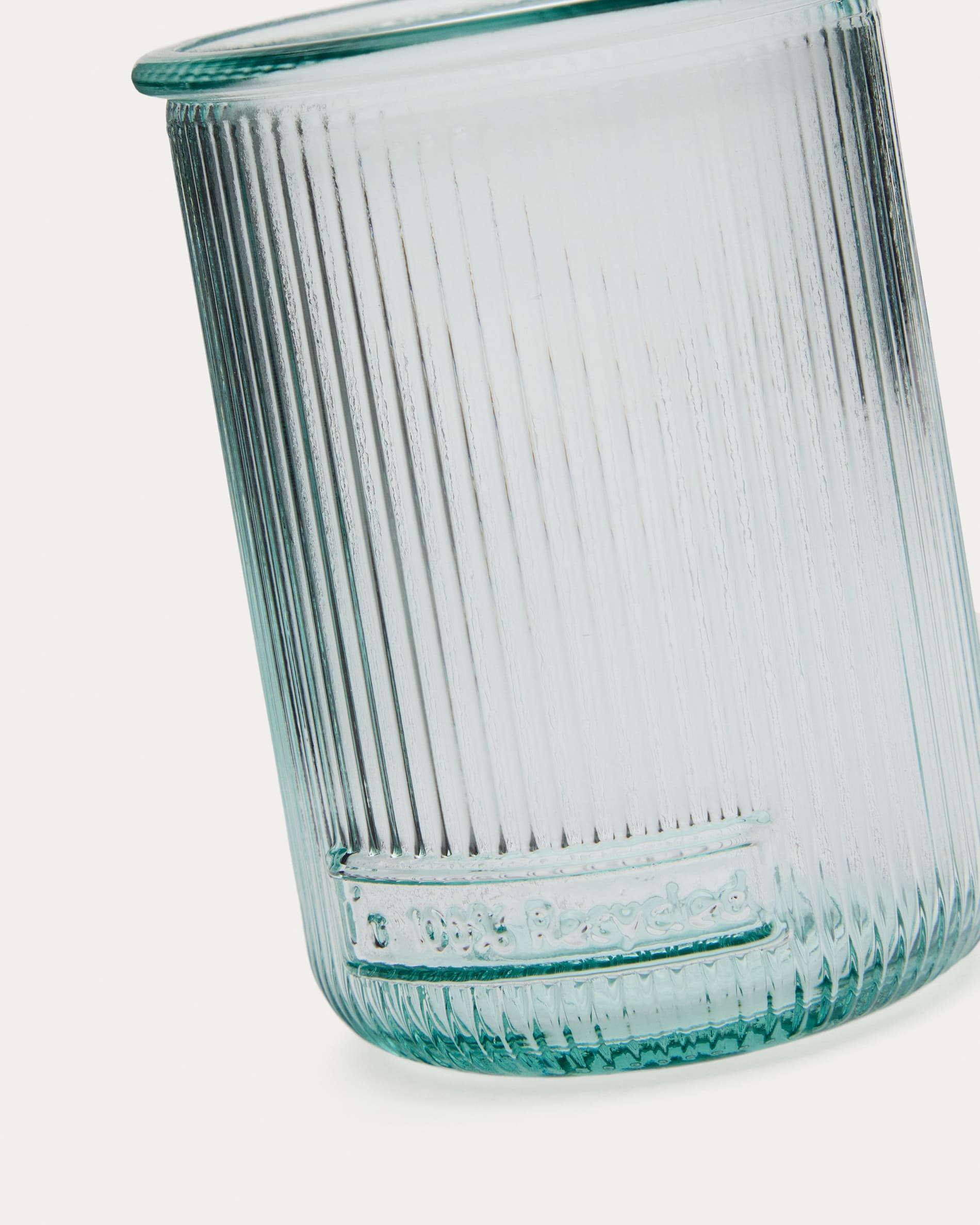 Milma Glas aus transparentem Recyclingglas in Klar präsentiert im Onlineshop von KAQTU Design AG. Glas ist von Kave Home