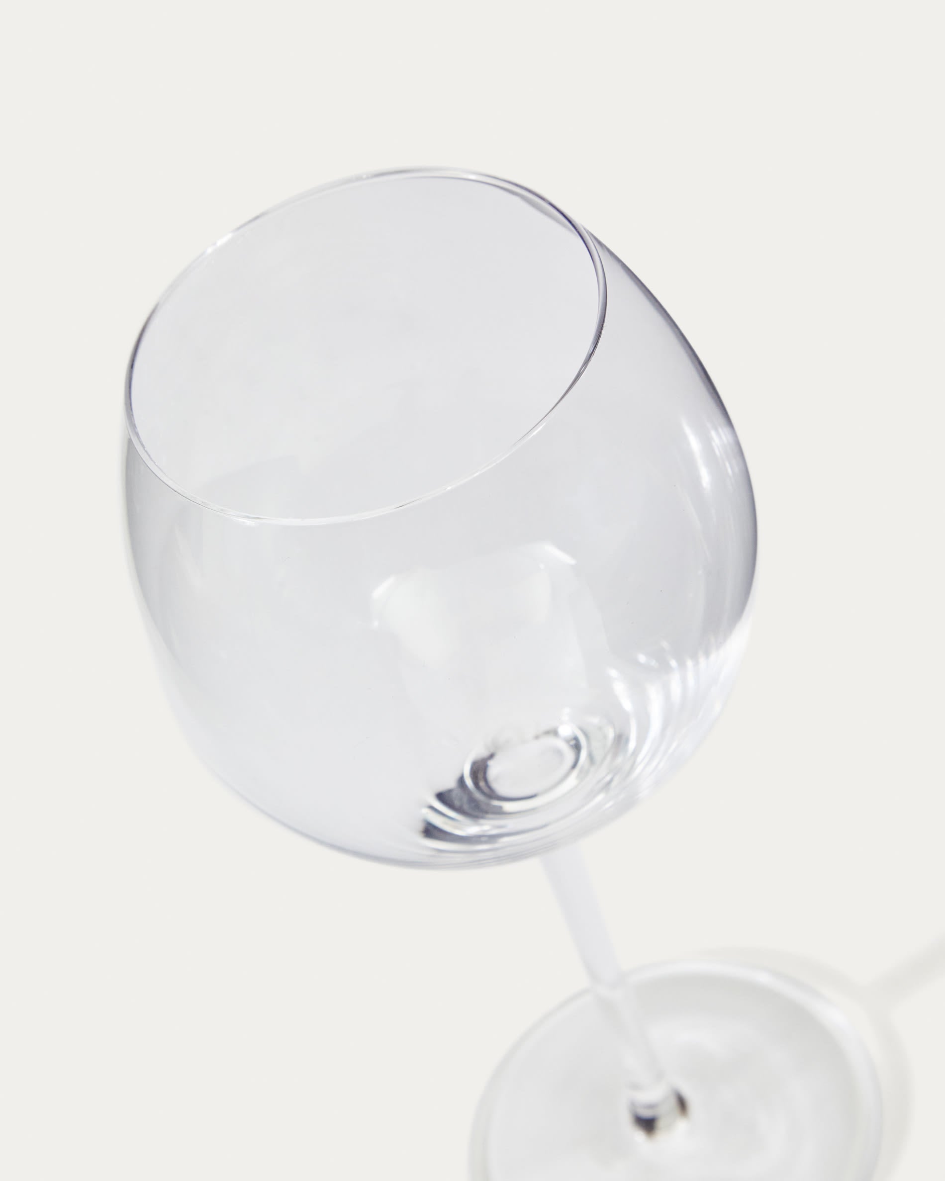 Weinglas Altira aus Klarglas 50 cl in Klar präsentiert im Onlineshop von KAQTU Design AG. Wein- & Sektglas ist von Kave Home