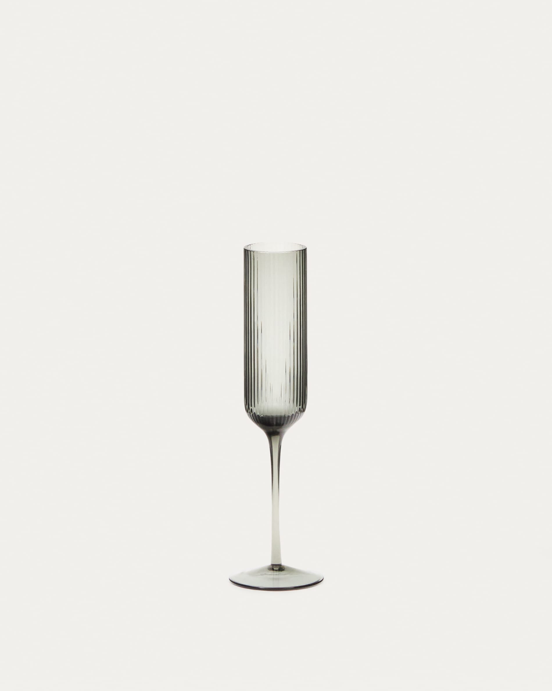 Sektglas Thiba aus grauem Glas 14 cl in Klar präsentiert im Onlineshop von KAQTU Design AG. Wein- & Sektglas ist von Kave Home