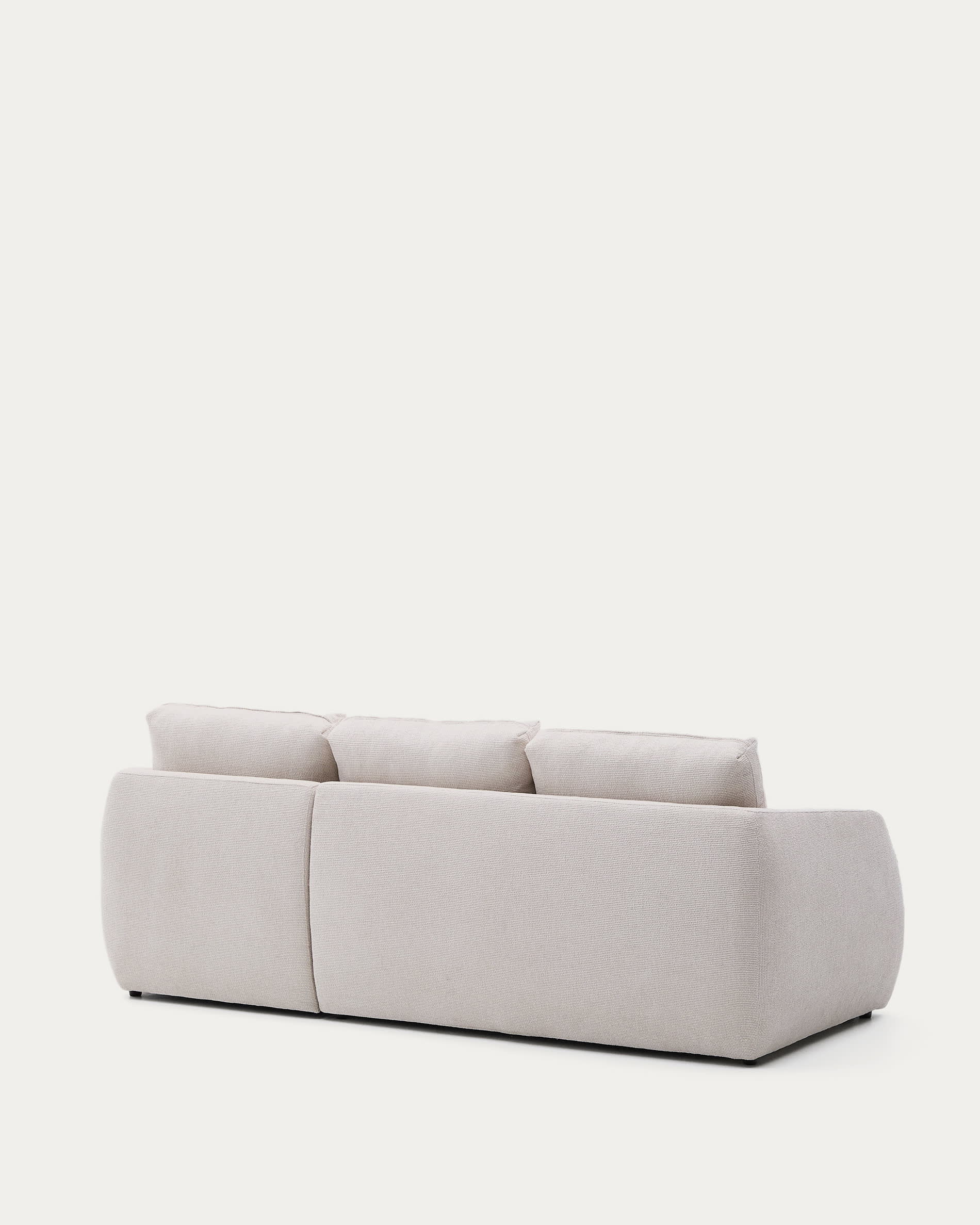 Schlafsofa Laira 3-Sitzer in Chenille mit Chaiselongue rechts ecru 246 cm FSC Mix Credit in Ecru präsentiert im Onlineshop von KAQTU Design AG. 3er Sofa ist von Kave Home