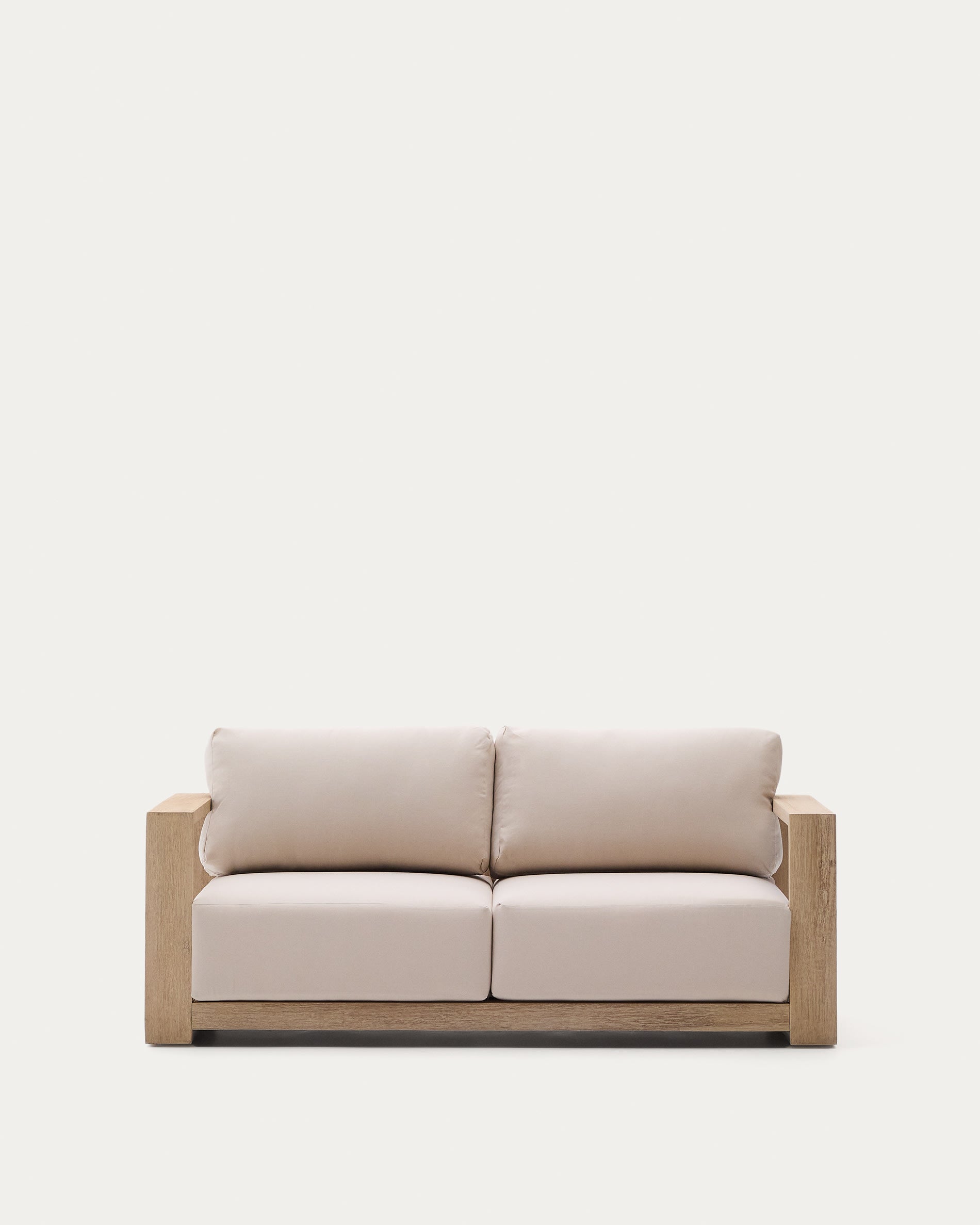 2-Sitzer-Sofa Ambra aus massivem Akazienholz mit klarem  Finish 174 cm in Beige präsentiert im Onlineshop von KAQTU Design AG. Lounge Sofa ist von Kave Home