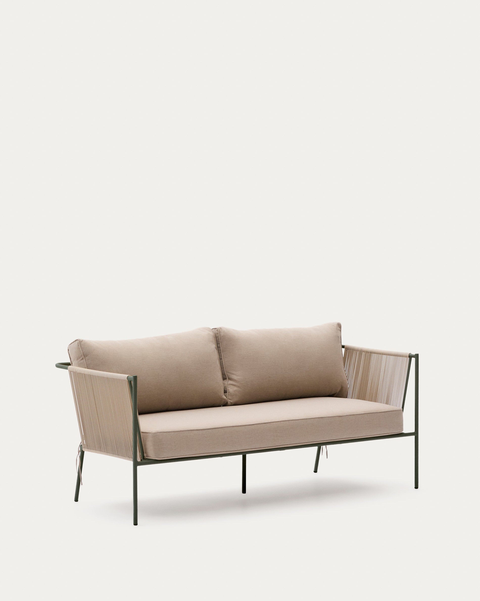 2-Sitzer-Outdoor-Sofa Zivia aus écrufarbenem Seil und grün verzinktem Stahl 177,5 cm in Ecru präsentiert im Onlineshop von KAQTU Design AG. Lounge Sofa ist von Kave Home