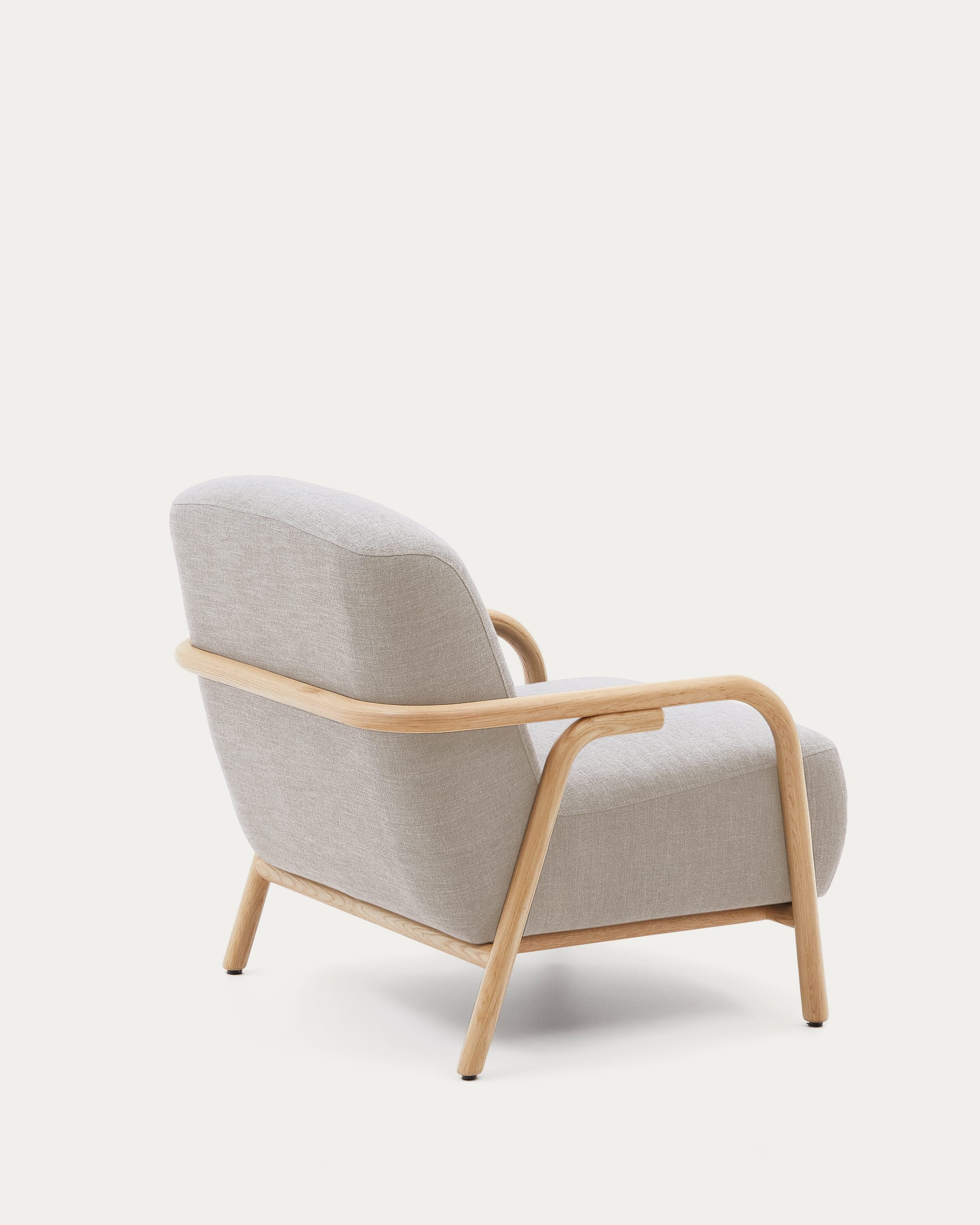 Sessel Sylo beige aus massivem Eschenholz FSC 100% in Beige präsentiert im Onlineshop von KAQTU Design AG. Sessel ist von Kave Home