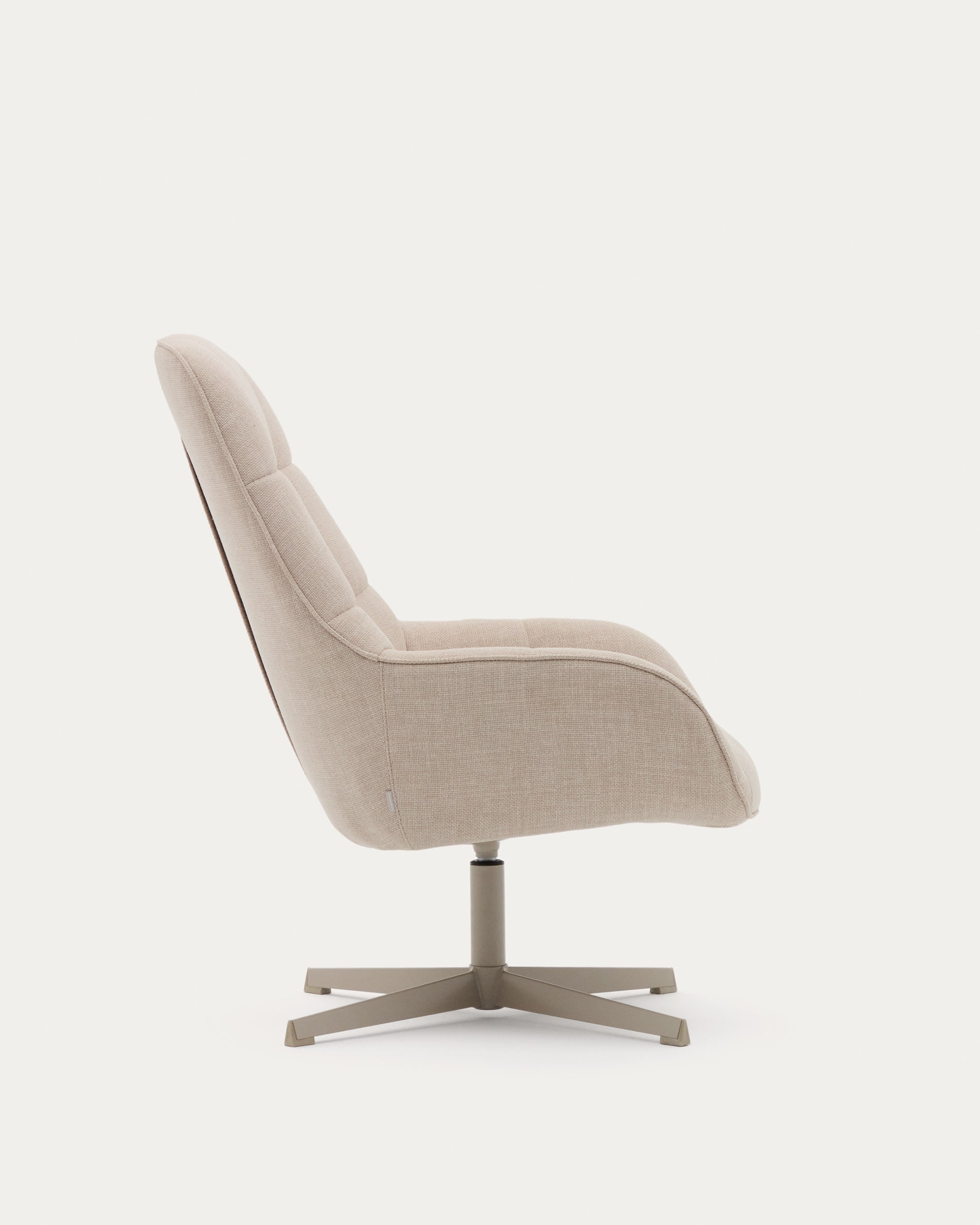 Drehsessel Jaspe beige und Metall mit grauer Oberfläche FSC 100% in Beige präsentiert im Onlineshop von KAQTU Design AG. Sessel ist von Kave Home