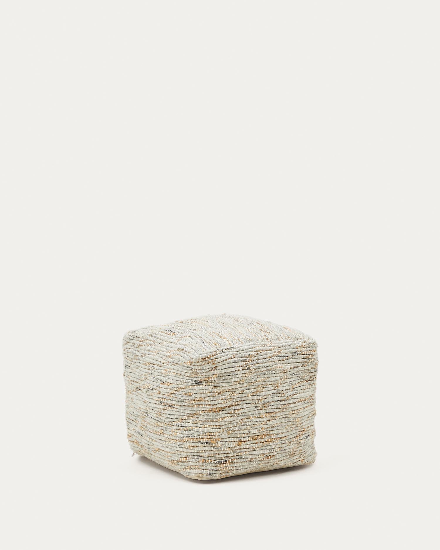 Selise Pouf aus Naturjute 45 x 45 cm in Natur präsentiert im Onlineshop von KAQTU Design AG. Pouf ist von Kave Home