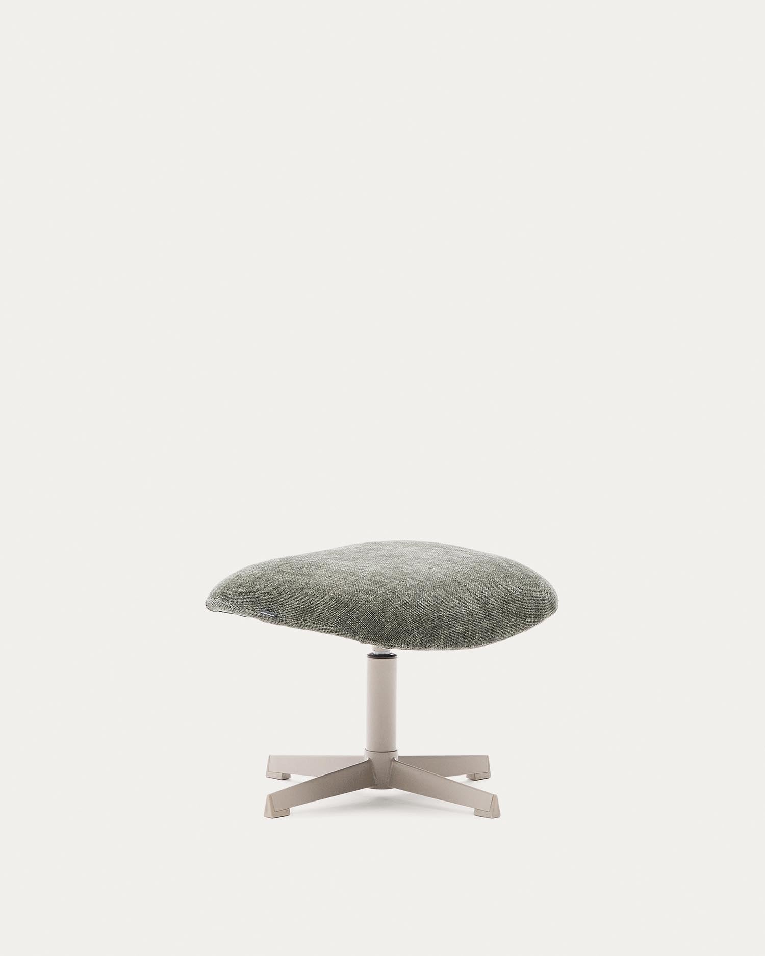 Fussstütze Teryl aus grüner Chenille und Metall mit grauer Oberfläche FSC 100% in Grün präsentiert im Onlineshop von KAQTU Design AG. Ottoman ist von Kave Home