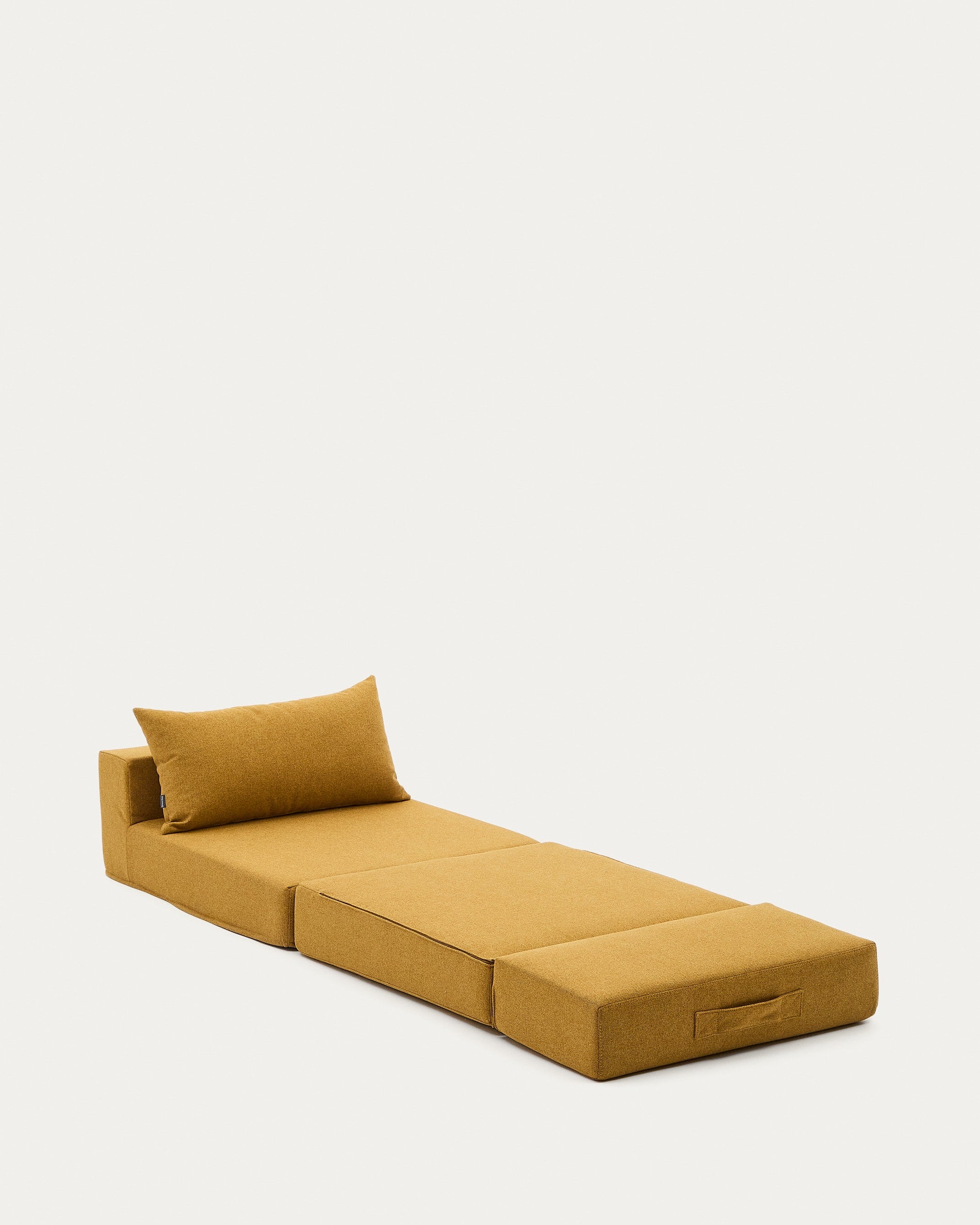 Pouf Schlafsofa Arty Farbe Senf 70 x 89 (200) cm in Senfgelb präsentiert im Onlineshop von KAQTU Design AG. Pouf ist von Kave Home