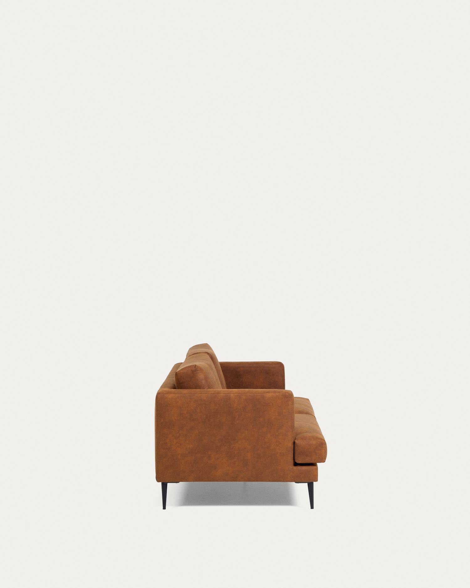 Tanya 2-Sitzer Sofa gepolstert in hellbraun 183 cm FSC Mix Credit in Braun präsentiert im Onlineshop von KAQTU Design AG. 2er Sofa ist von Kave Home