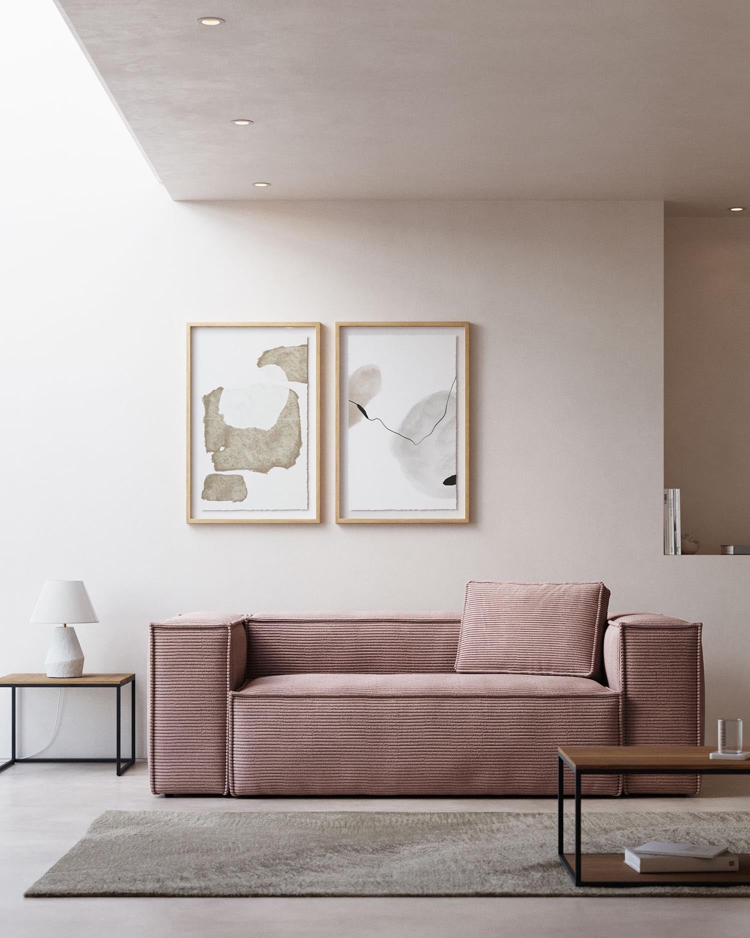 Blok 2-Sitzer-Sofa breiter Cord rosa 210 cm in Rosa präsentiert im Onlineshop von KAQTU Design AG. 2er Sofa ist von Kave Home