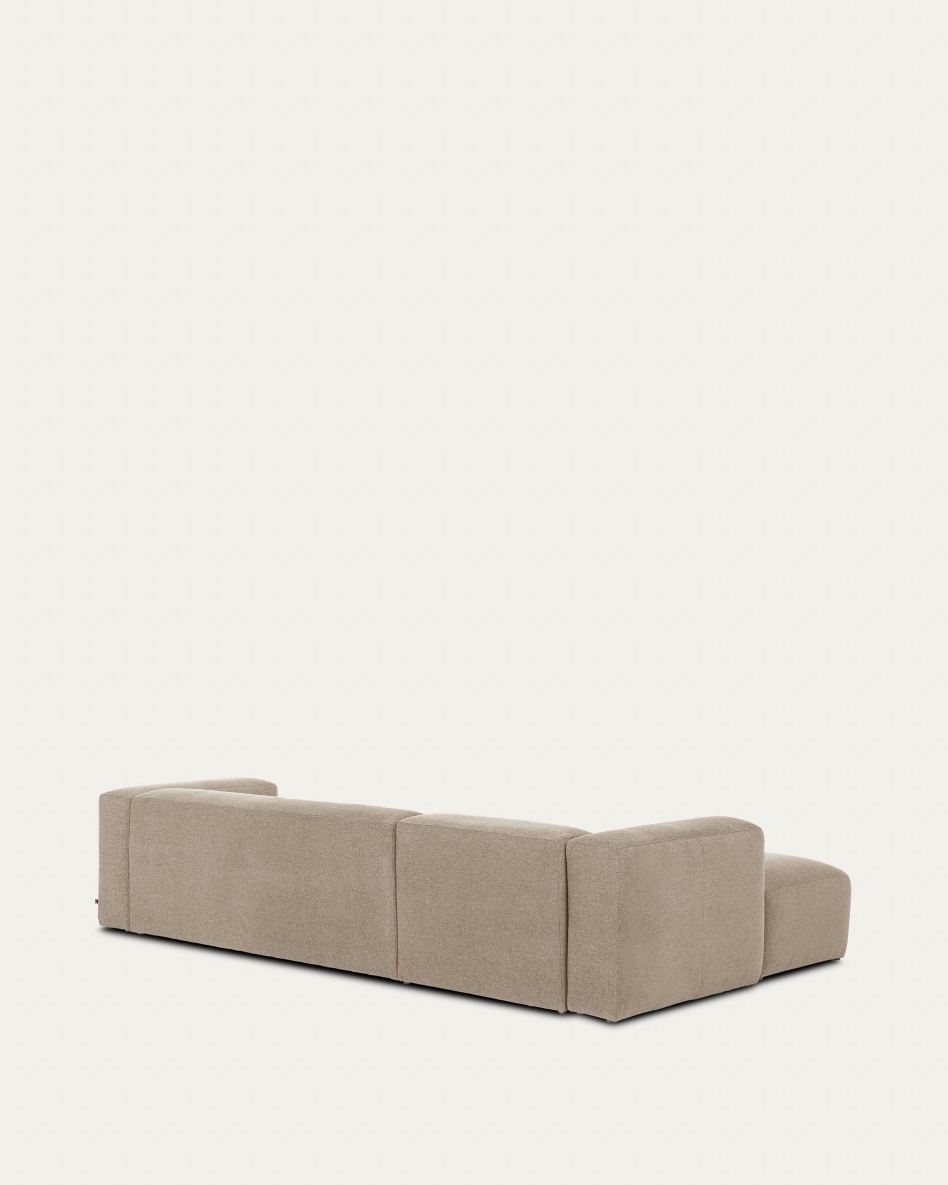 Blok 4-Sitzer Sofa mit Chaiselongue links beige 330 cm FSC Mix Credit in Beige präsentiert im Onlineshop von KAQTU Design AG. 4er Sofa ist von Kave Home