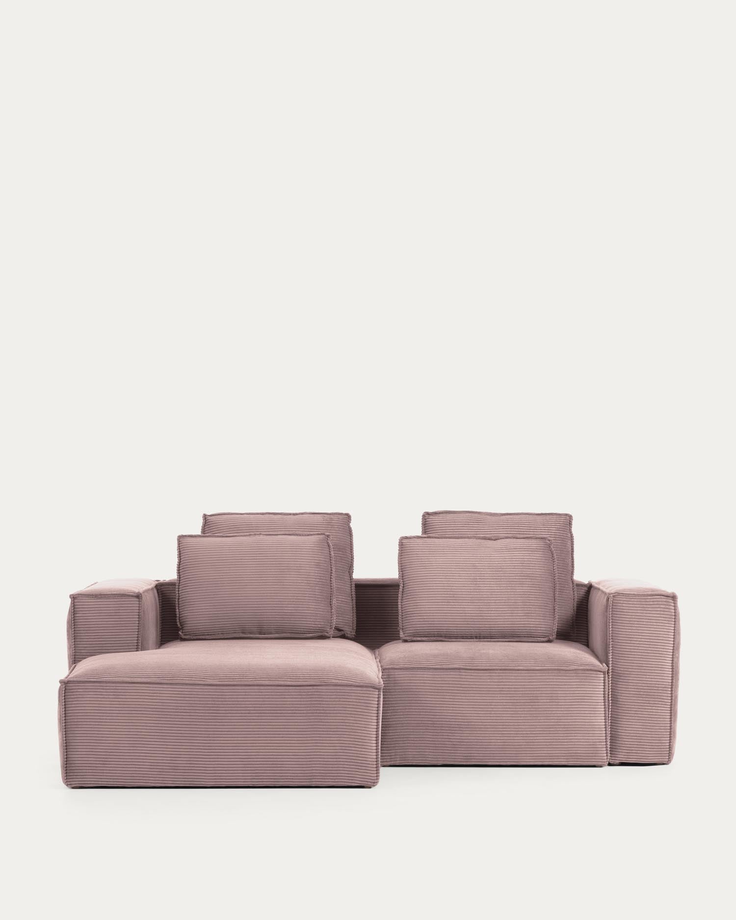 Blok 2-Sitzer-Sofa mit Chaiselongue links breiter Cord rosa 240 cm in Rosa präsentiert im Onlineshop von KAQTU Design AG. 2er Sofa ist von Kave Home