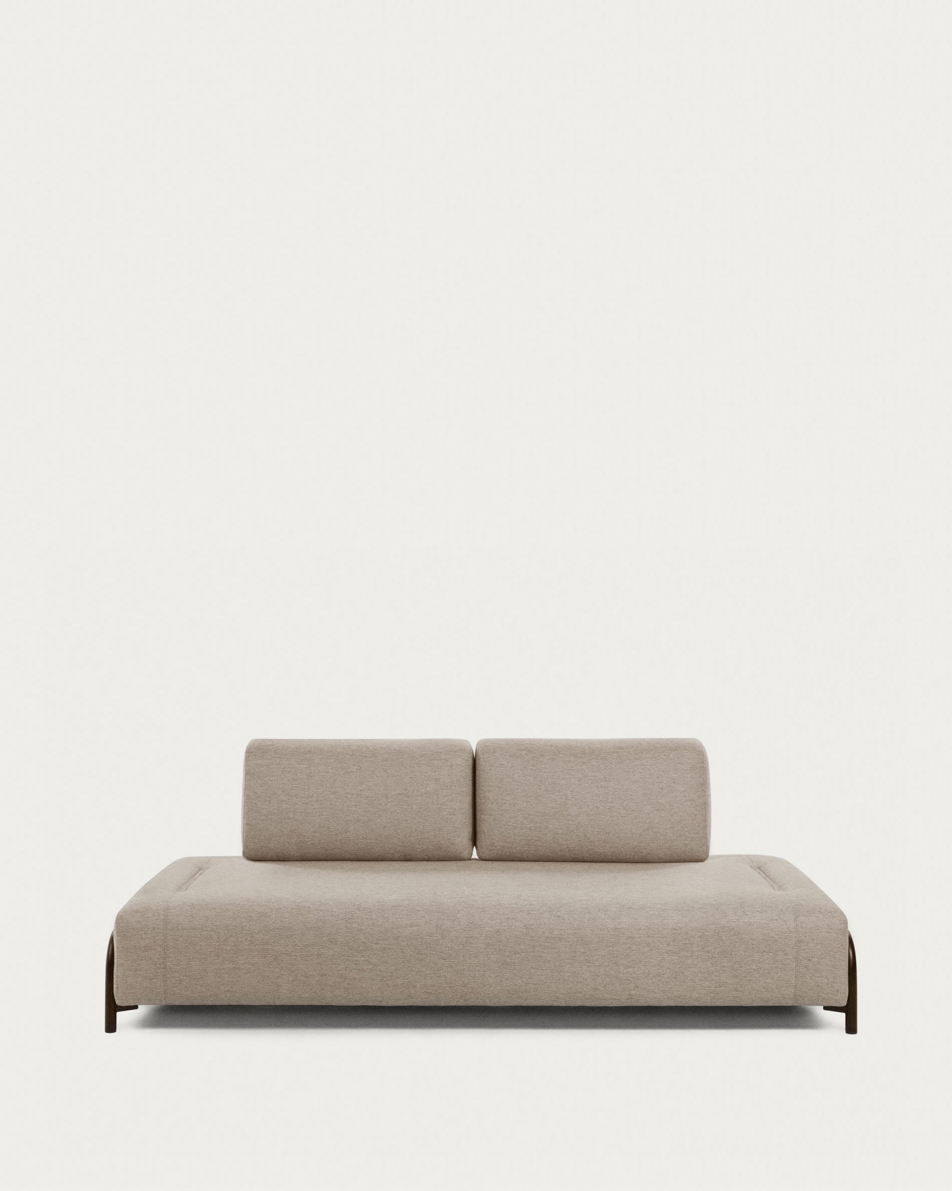 Compo 3-Sitzer Sofa beige-grau 232 cm in Beige präsentiert im Onlineshop von KAQTU Design AG. 3er Sofa ist von Kave Home